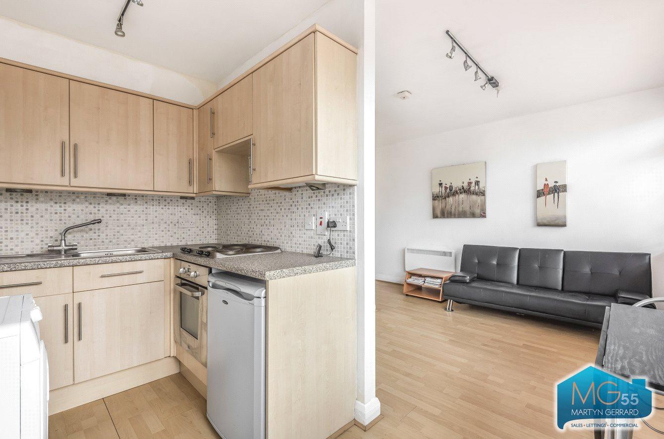 Apartment to rent - Martyn Gerrard