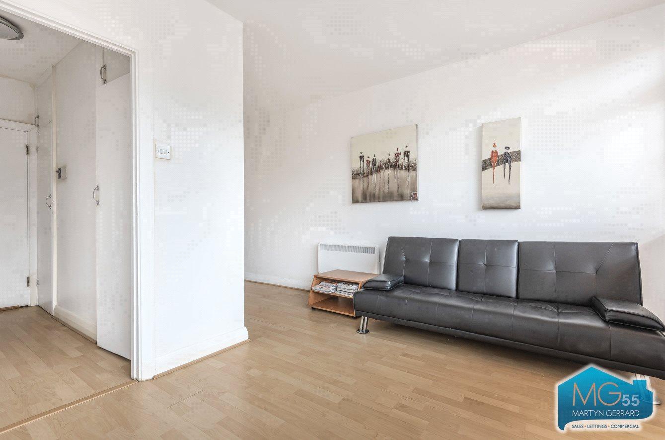 Apartment to rent - Martyn Gerrard