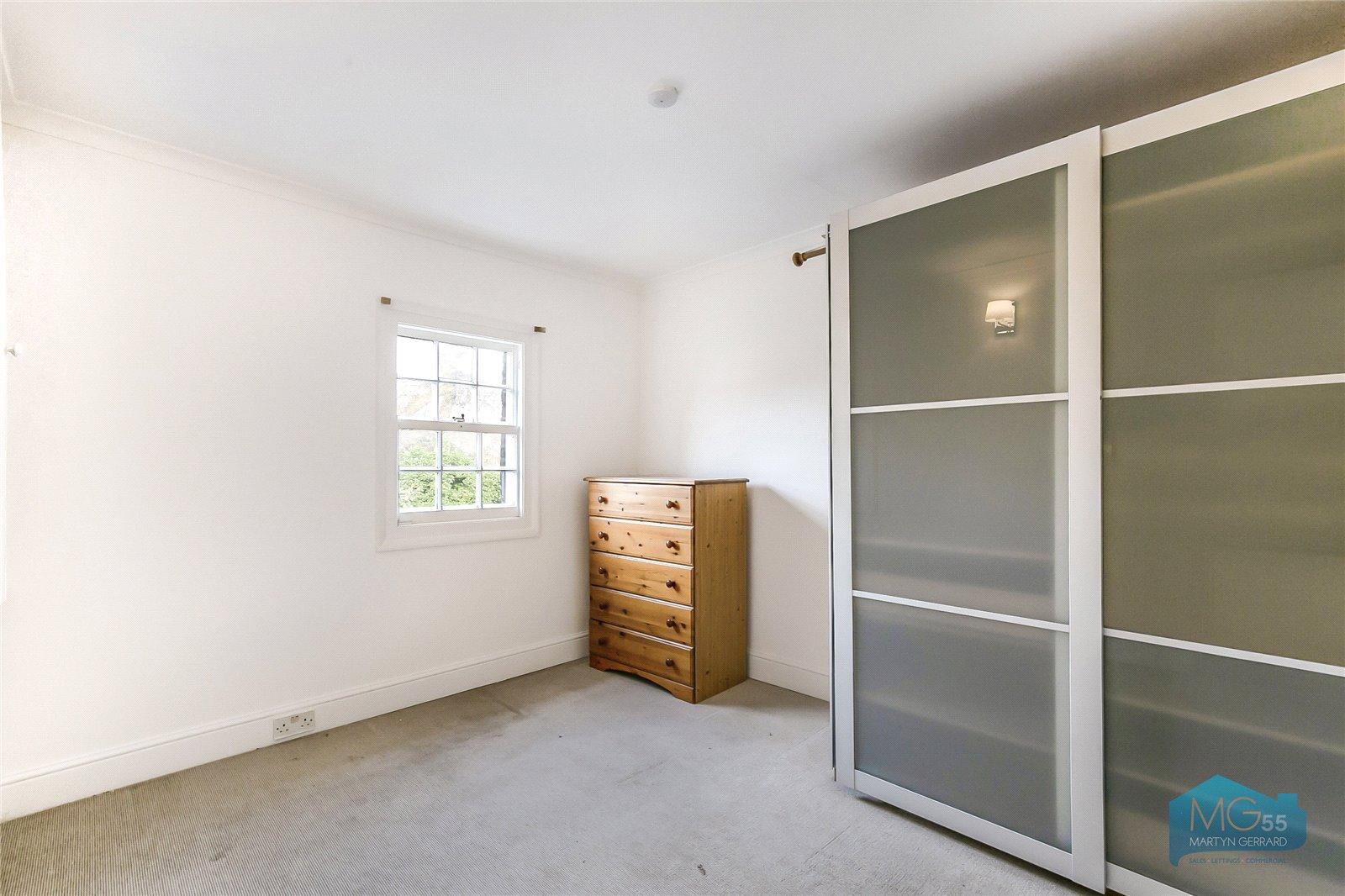 2 bedroom Terraced House to rent - Martyn Gerrard