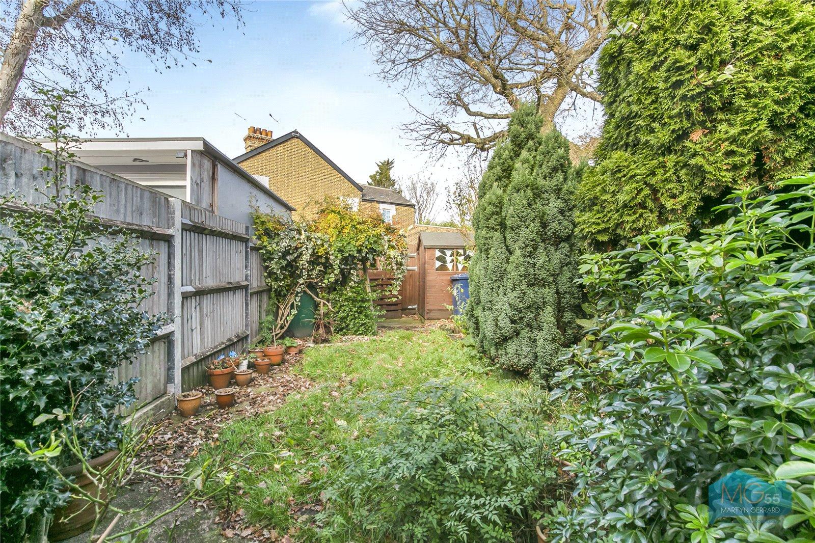 2 bedroom Terraced House to rent - Martyn Gerrard