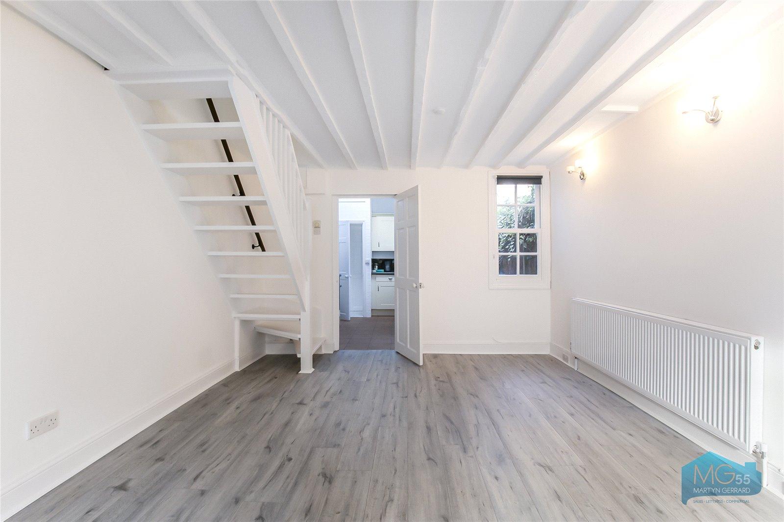 2 bedroom Terraced House to rent - Martyn Gerrard