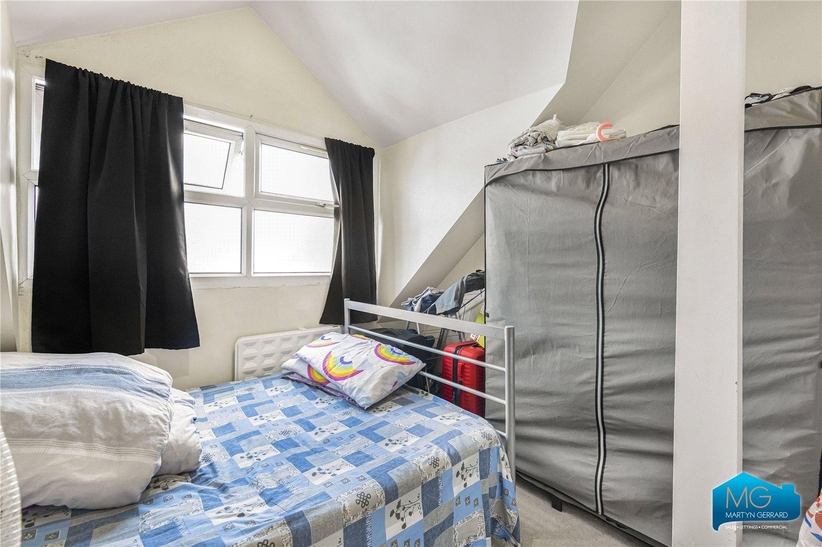 1 bedroom Apartment to rent - Martyn Gerrard