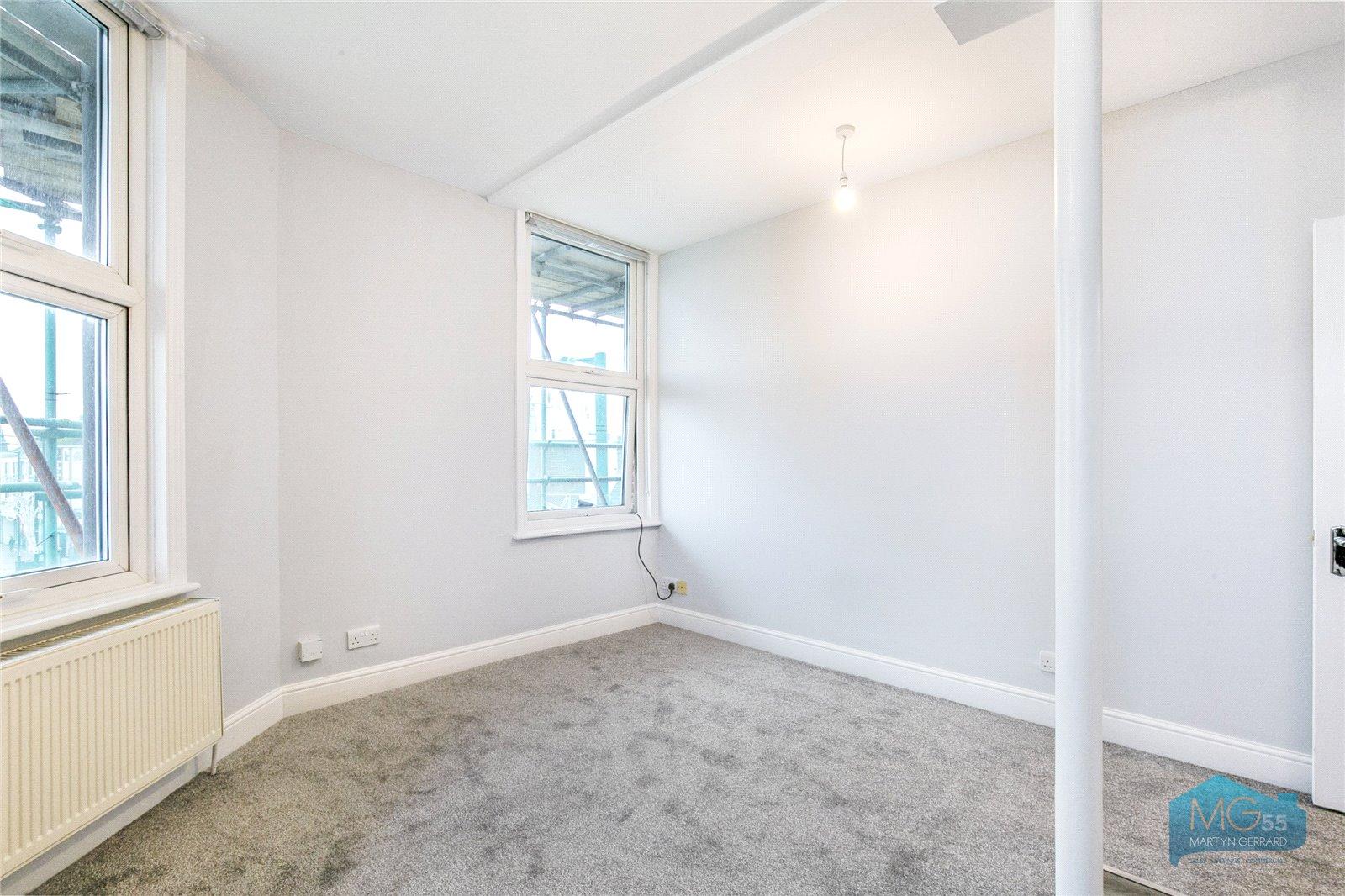 1 bedroom Apartment to rent - Martyn Gerrard
