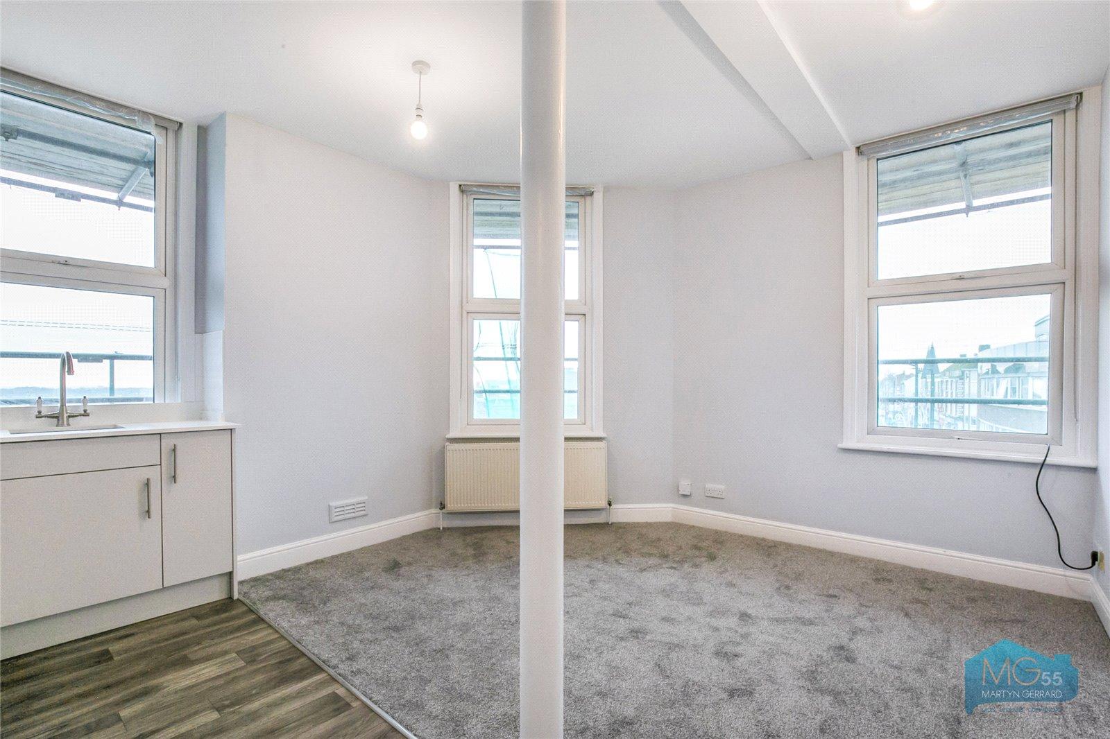 1 bedroom Apartment to rent - Martyn Gerrard