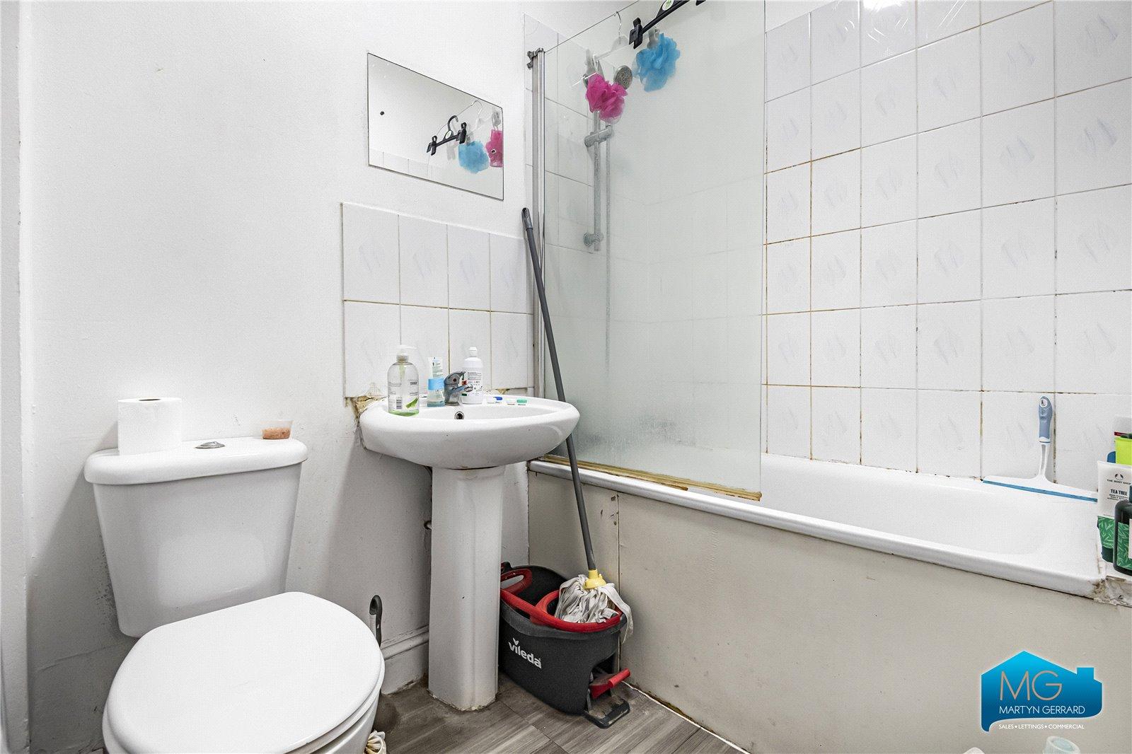 Apartment to rent - Martyn Gerrard