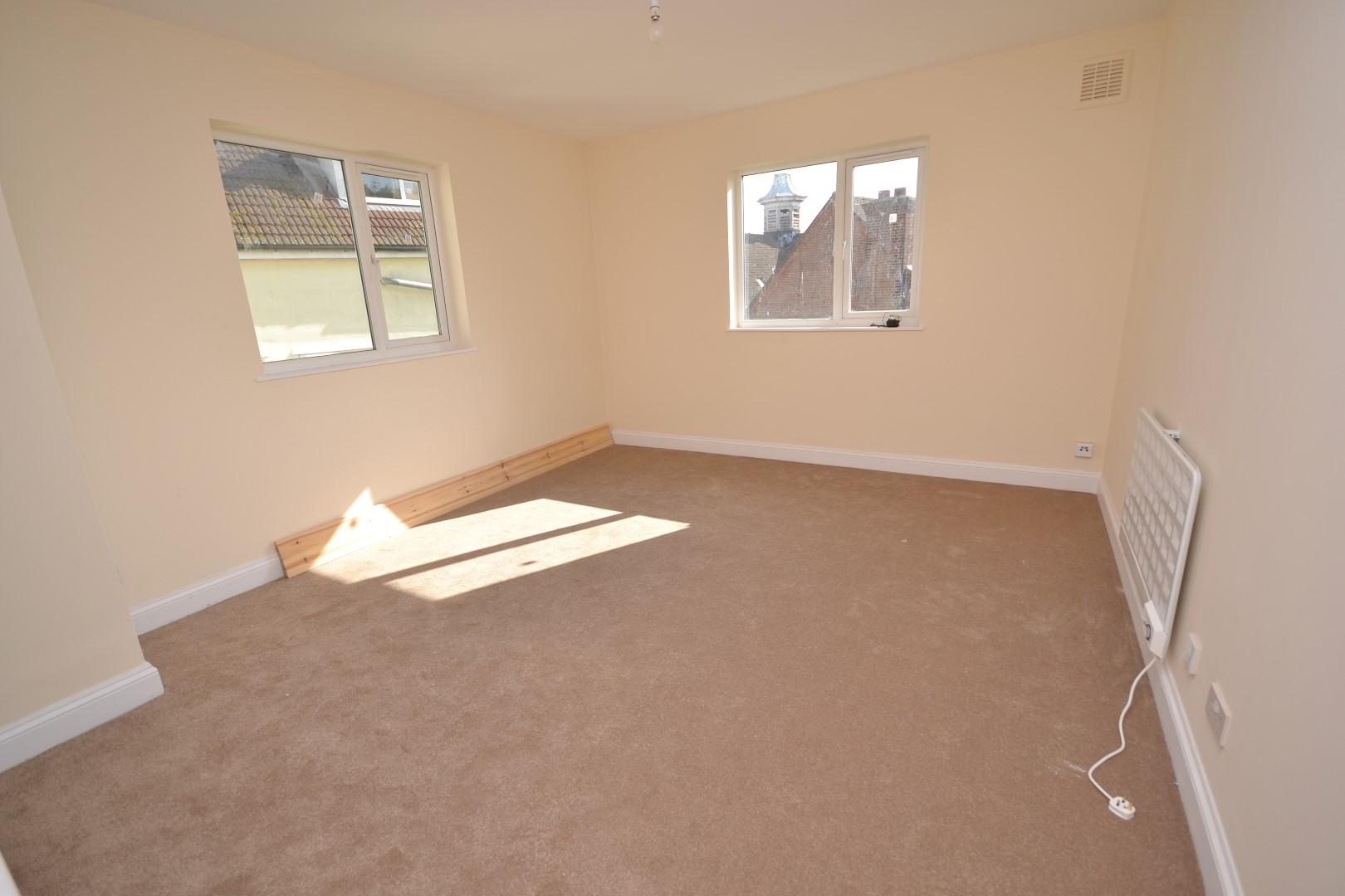 Apartment to rent - Martyn Gerrard