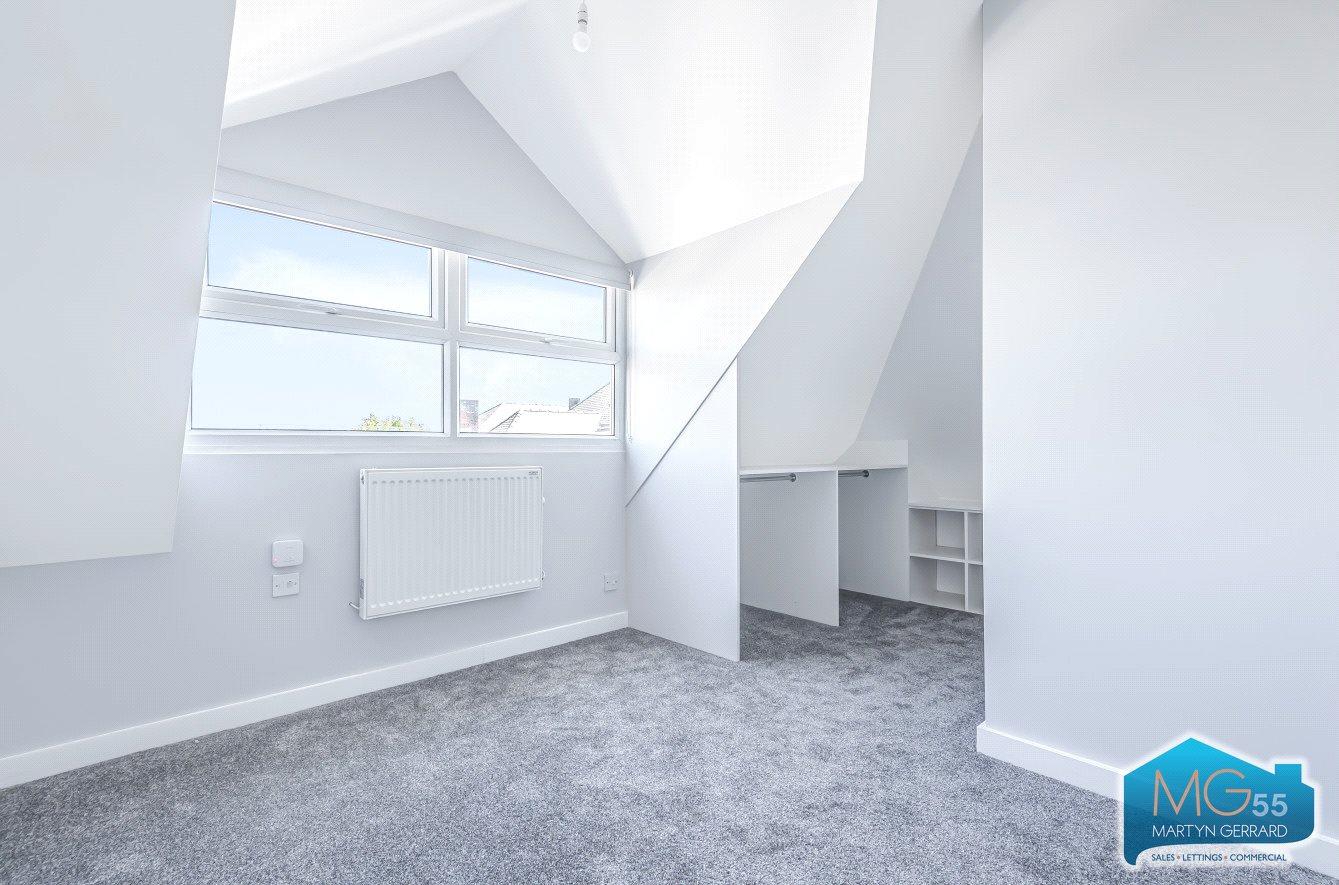 2 bedroom Apartment to rent - Martyn Gerrard