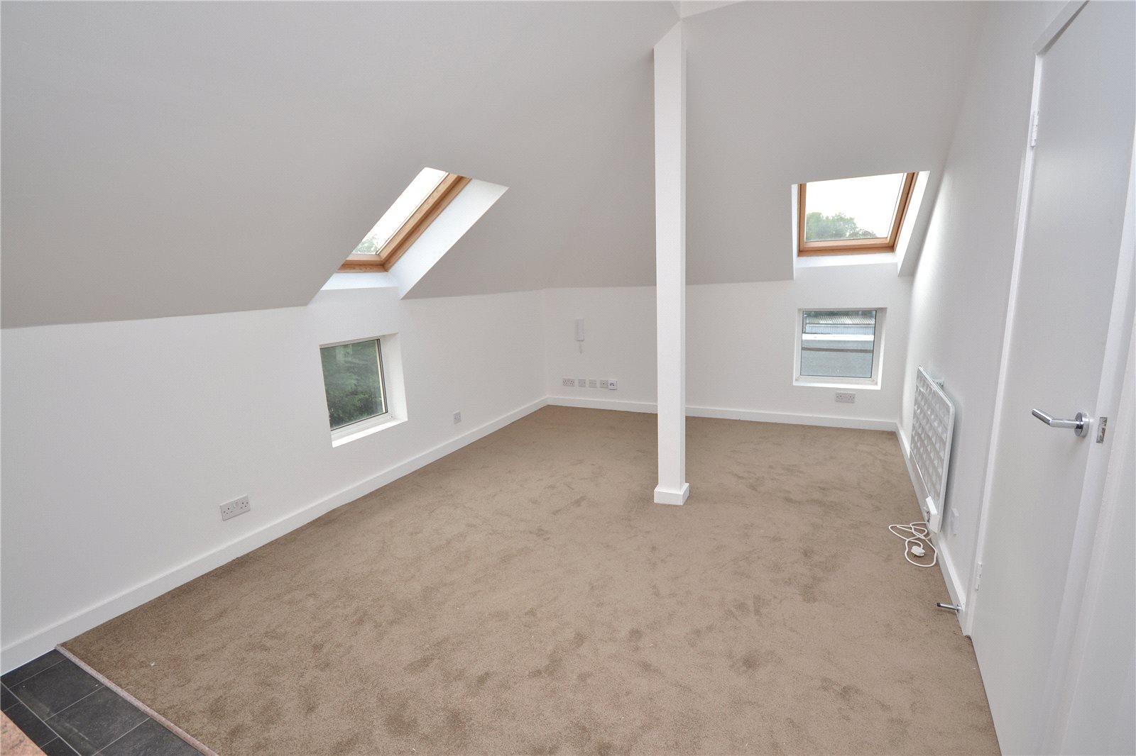 1 bedroom Apartment to rent - Martyn Gerrard