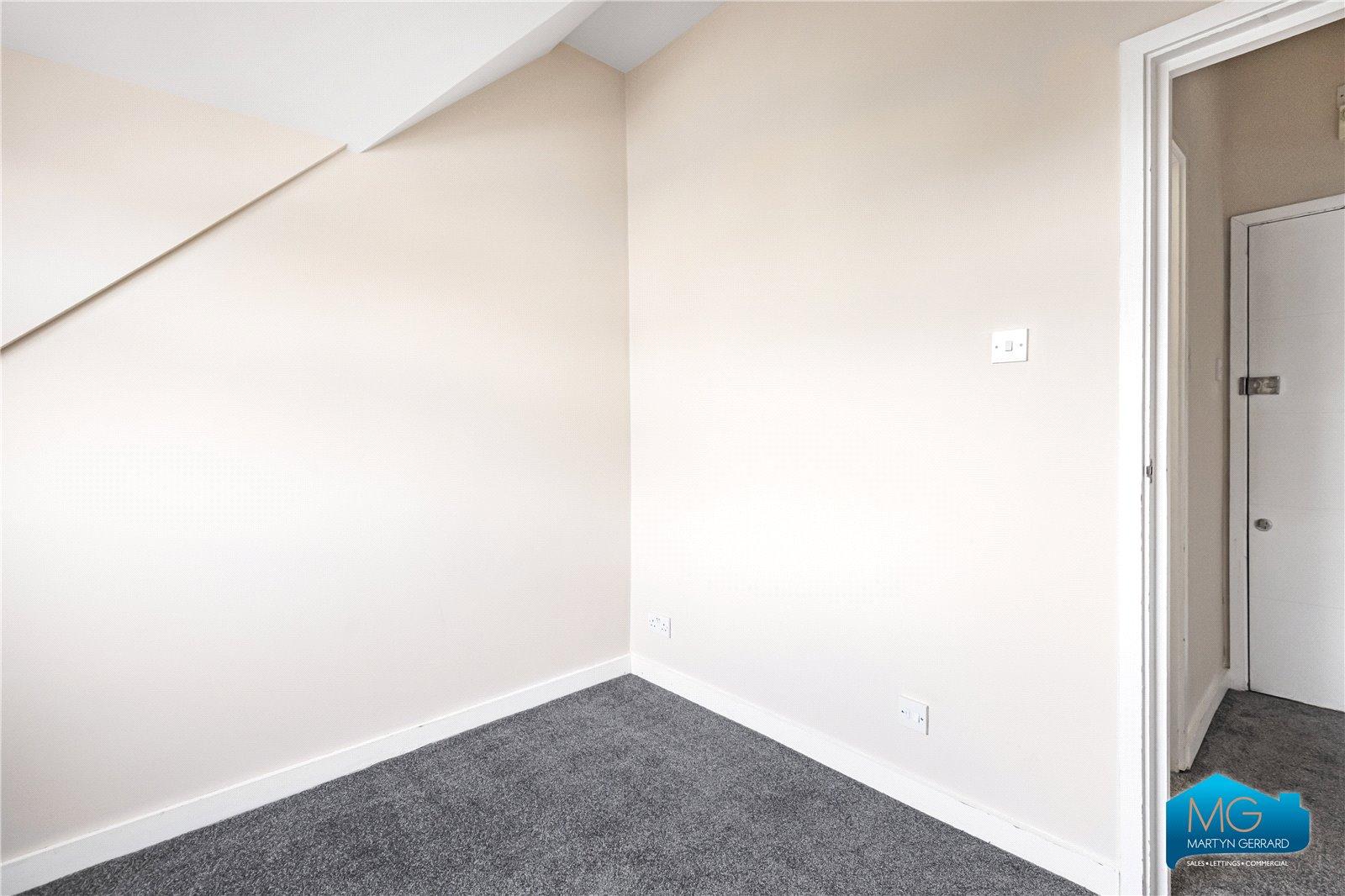 1 bedroom Apartment to rent - Martyn Gerrard