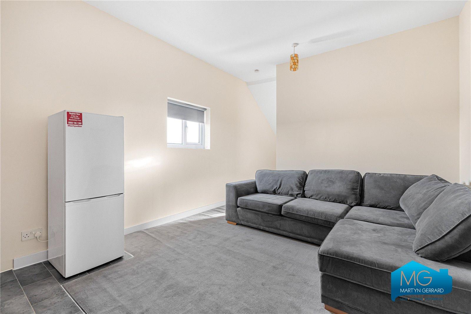 Apartment to rent - Martyn Gerrard