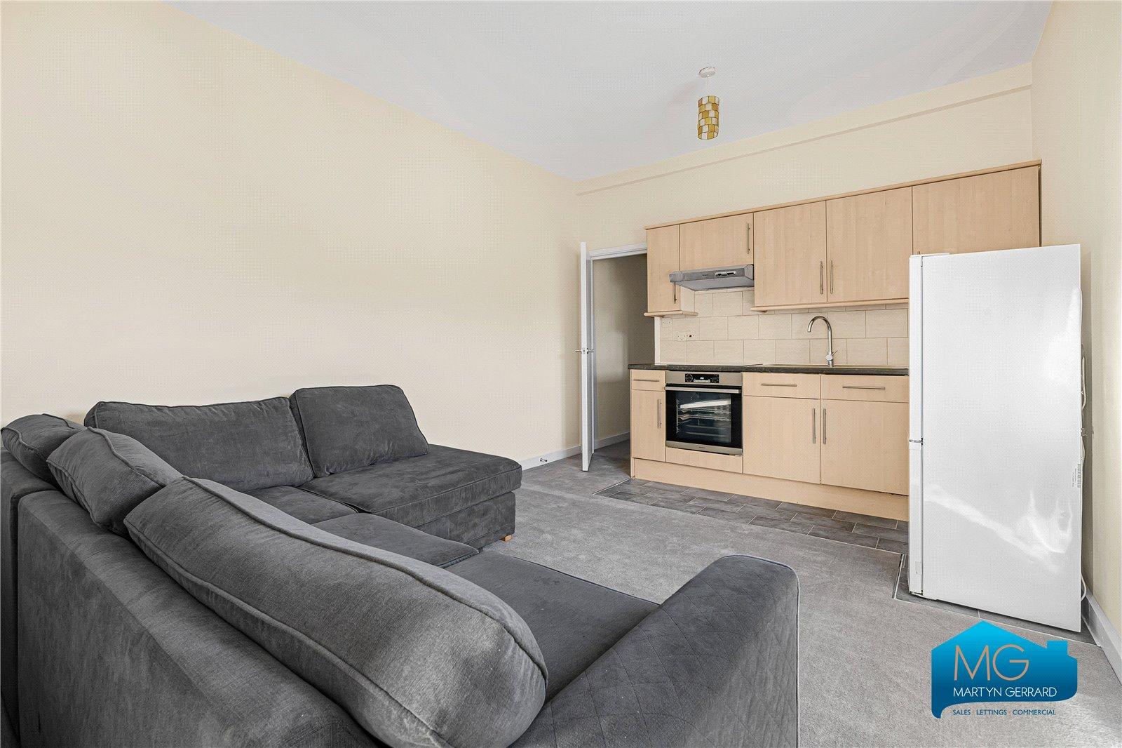 Apartment to rent - Martyn Gerrard