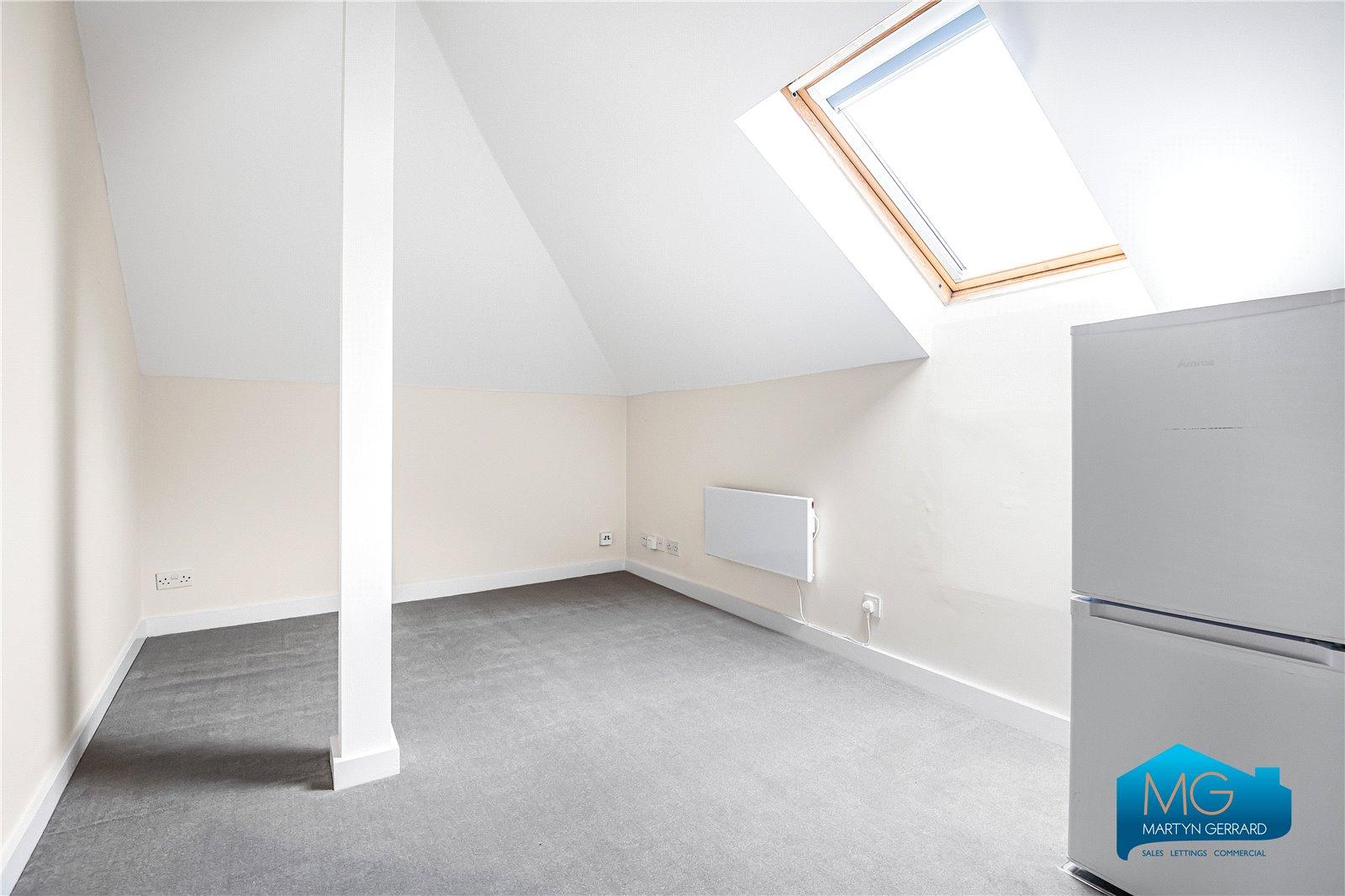 1 bedroom Apartment to rent - Martyn Gerrard