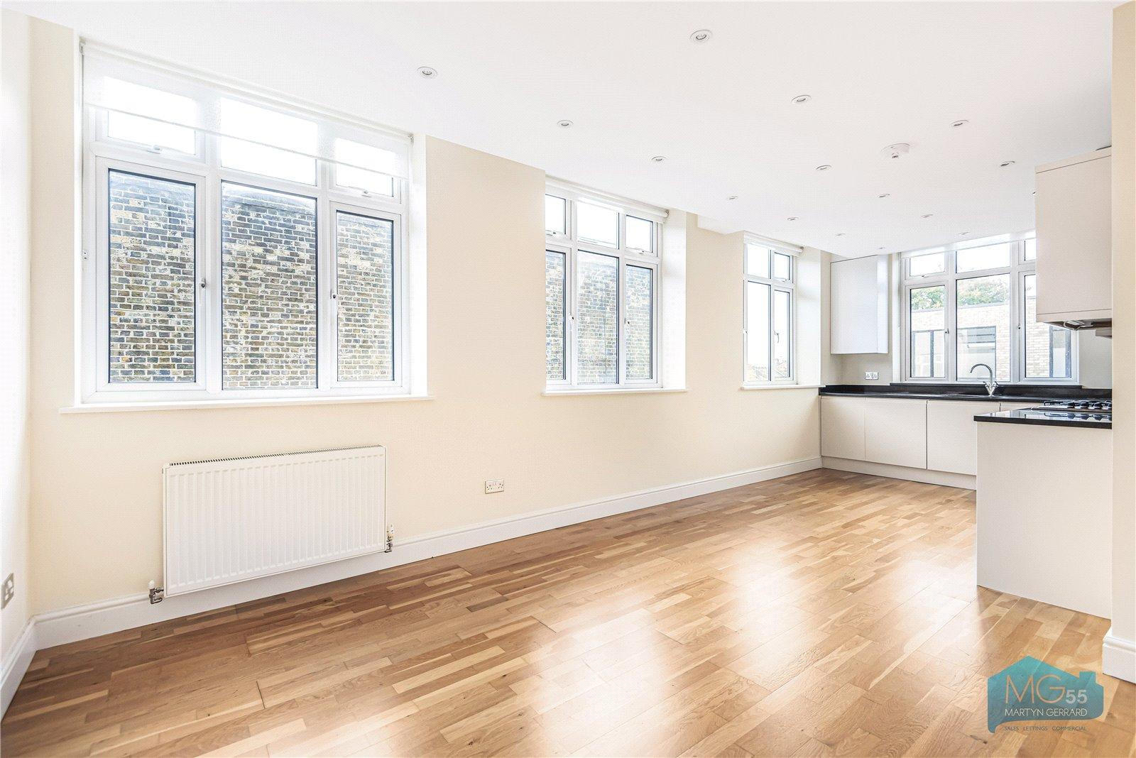 2 bedroom Apartment to rent - Martyn Gerrard