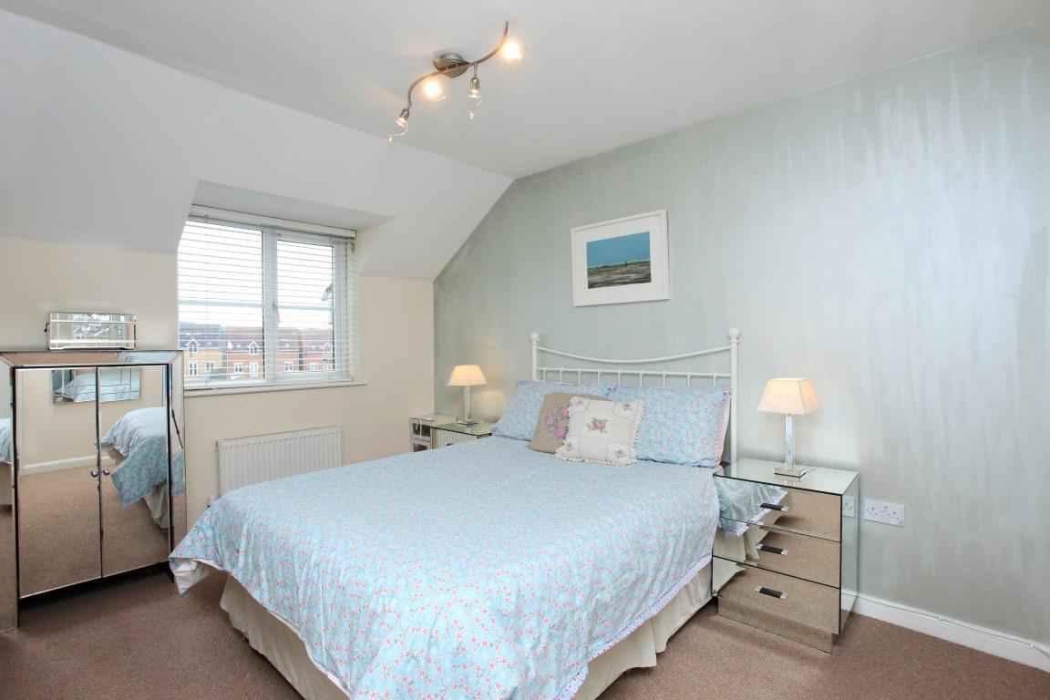 3 bedroom Terraced House to rent - Martyn Gerrard