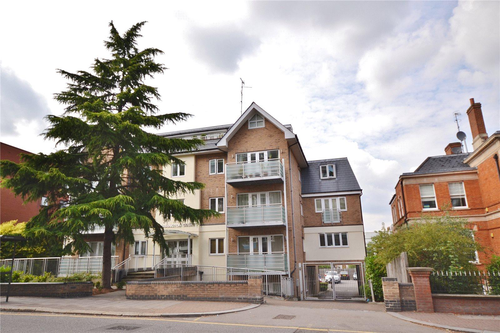 1 bedroom Ground Floor Flat to rent - Martyn Gerrard