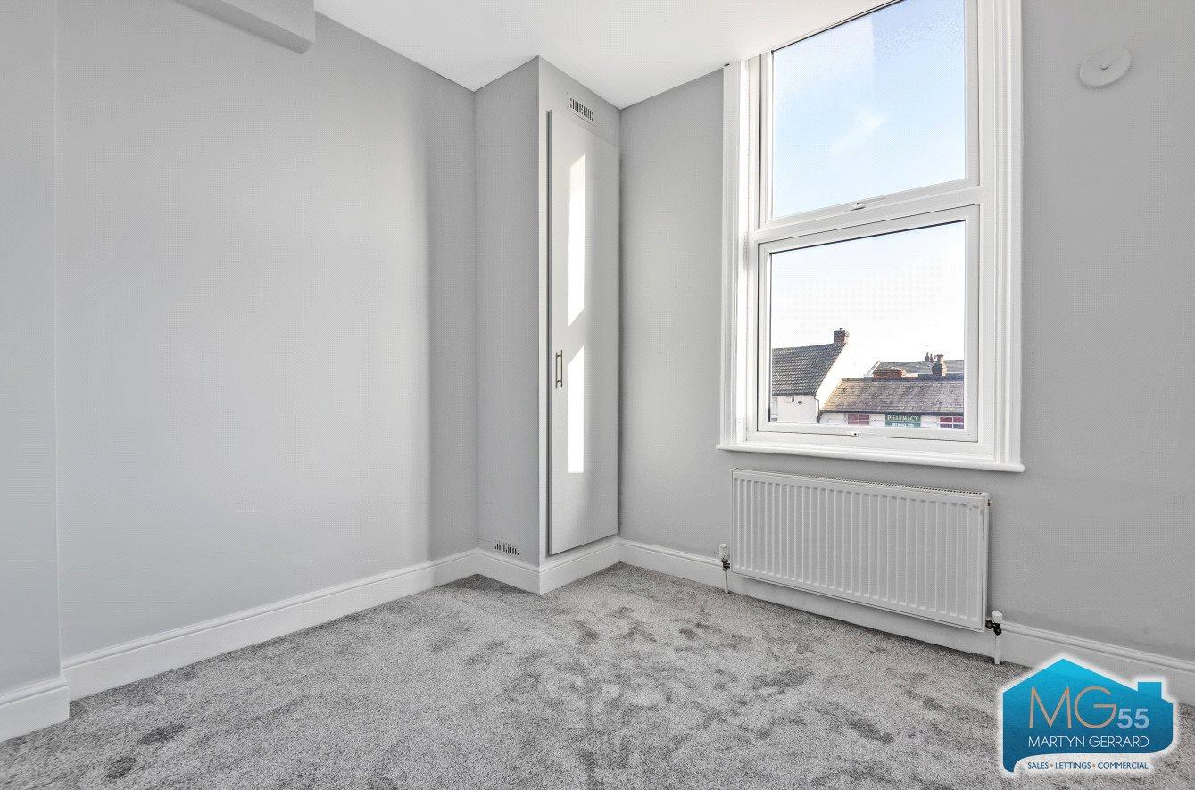 1 bedroom Apartment to rent - Martyn Gerrard