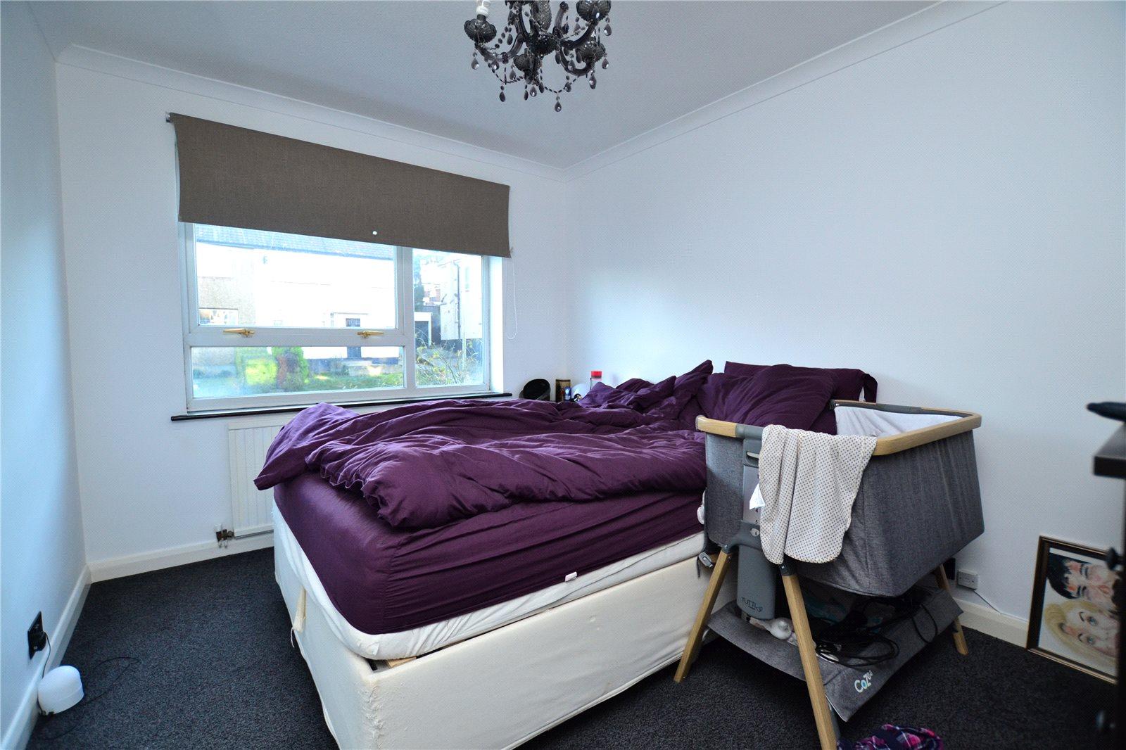 2 bedroom Apartment to rent + ' - Martyn Gerrard