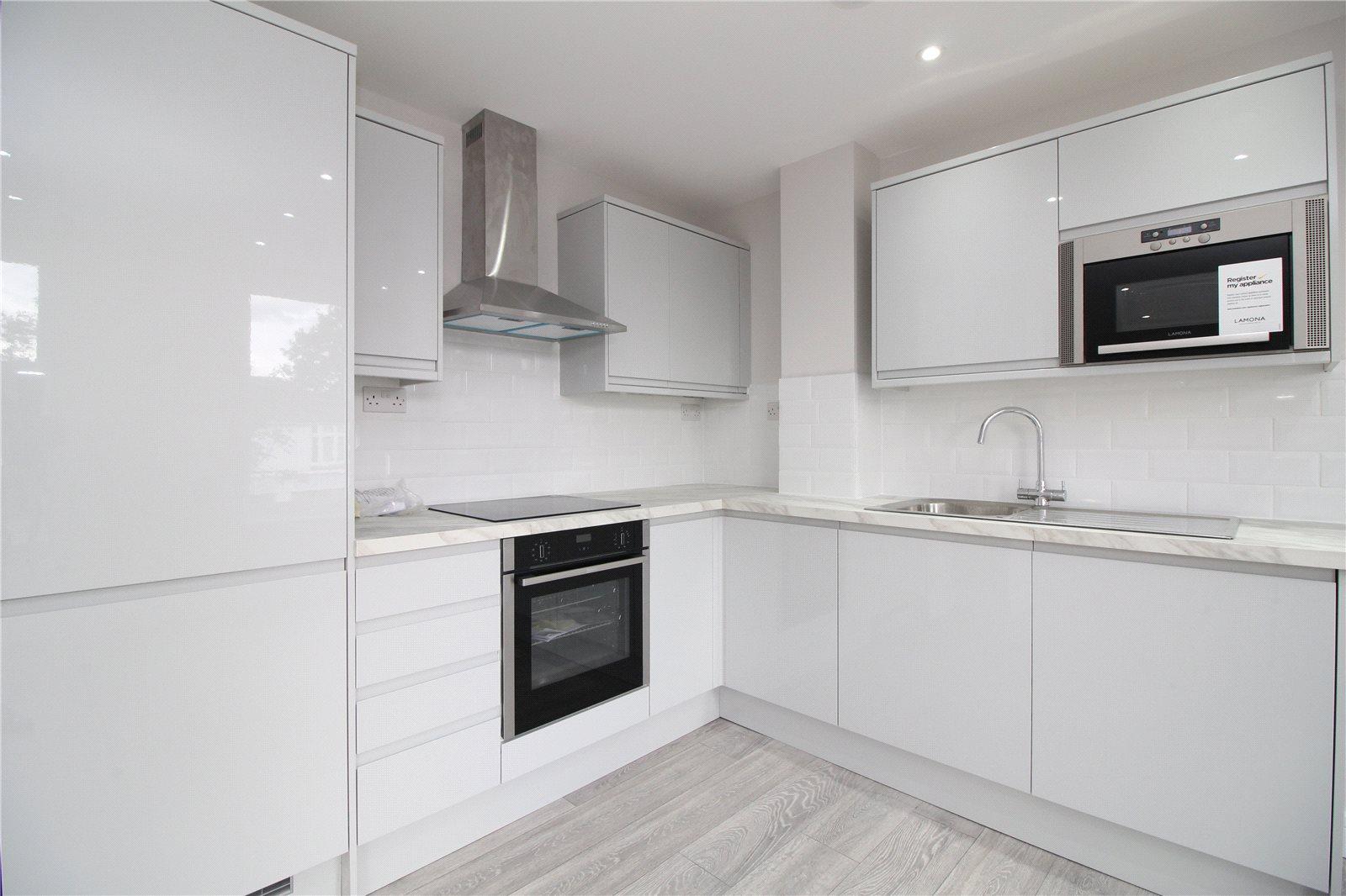 1 bedroom Apartment to rent - Martyn Gerrard