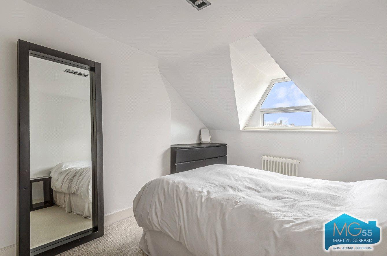 3 bedroom Apartment to rent - Martyn Gerrard