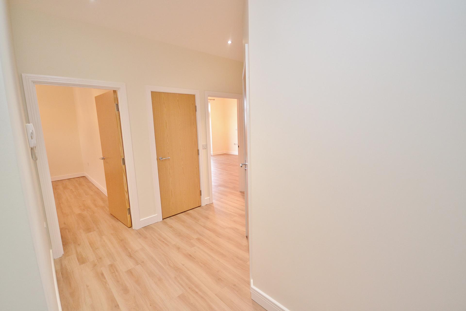 2 bedroom Apartment to rent - Martyn Gerrard