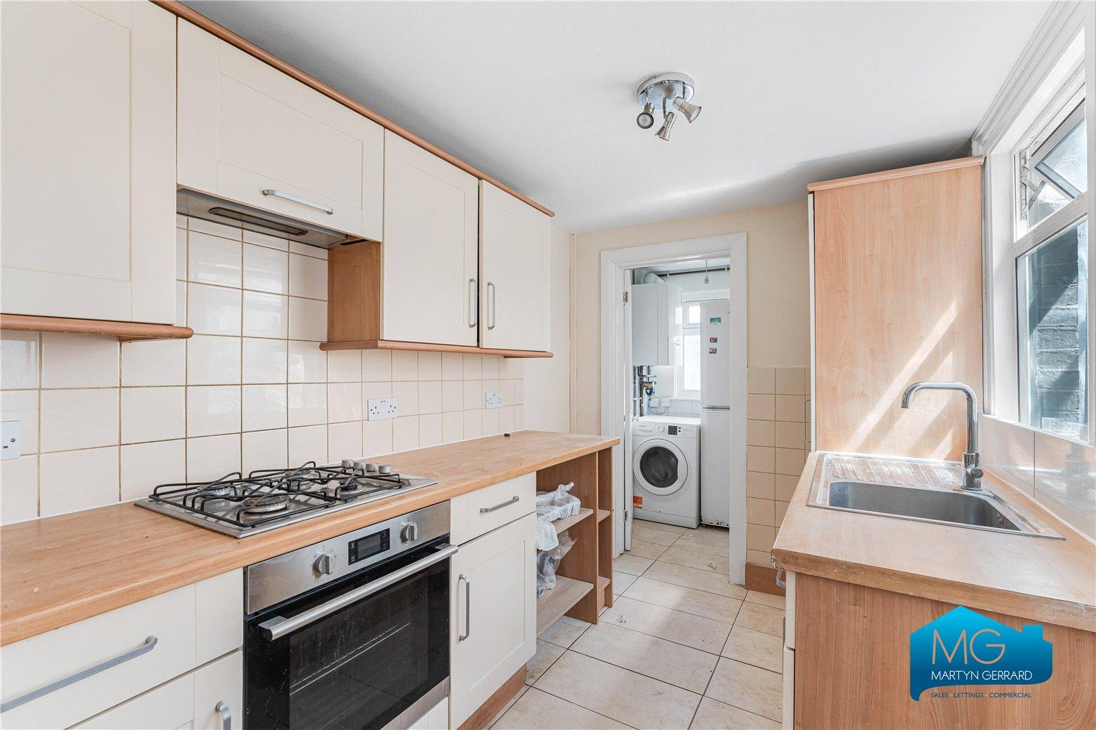 3 bedroom Terraced House to rent - Martyn Gerrard