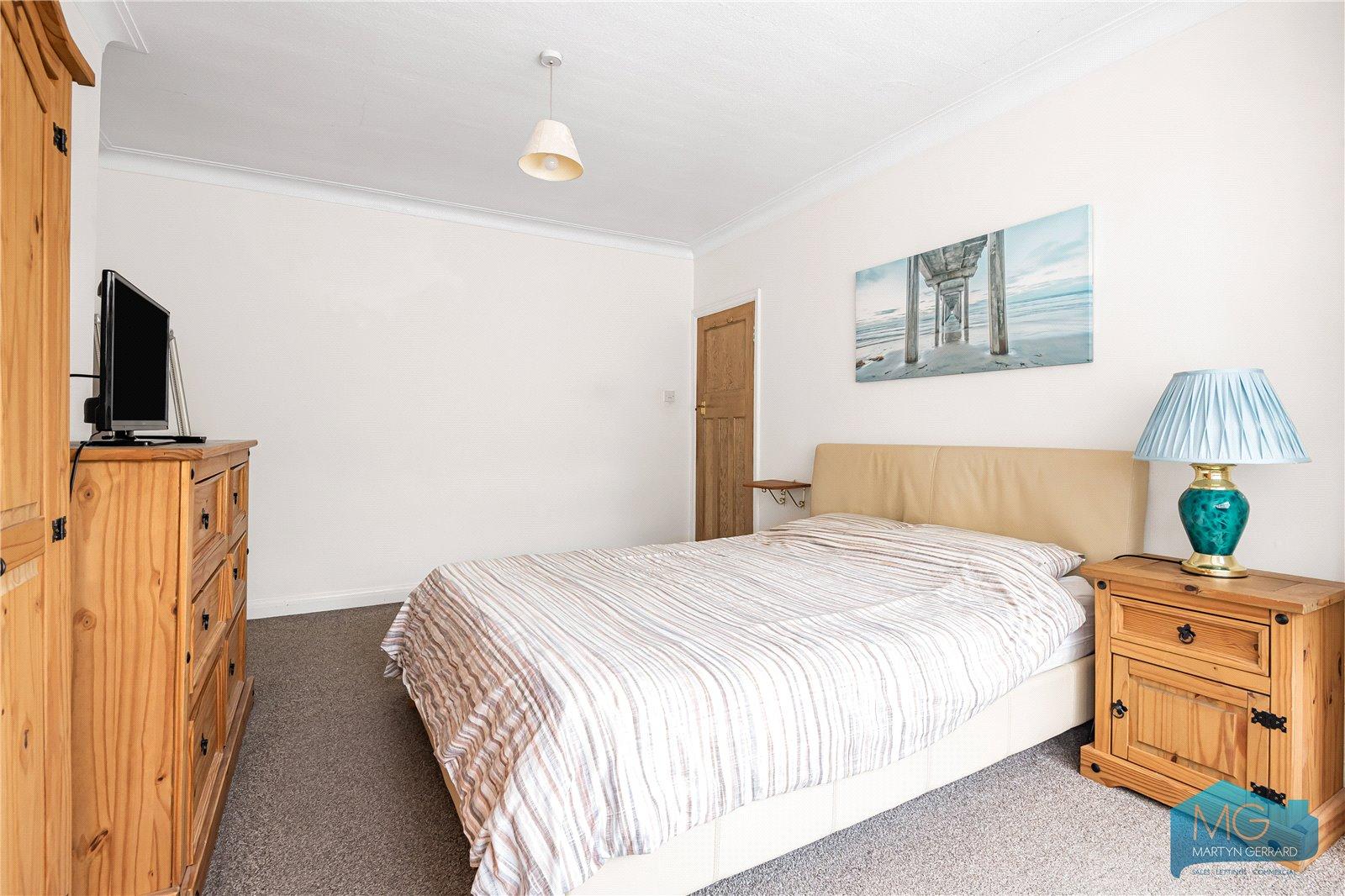 3 bedroom Semi-Detached House for sale - Martyn Gerrard