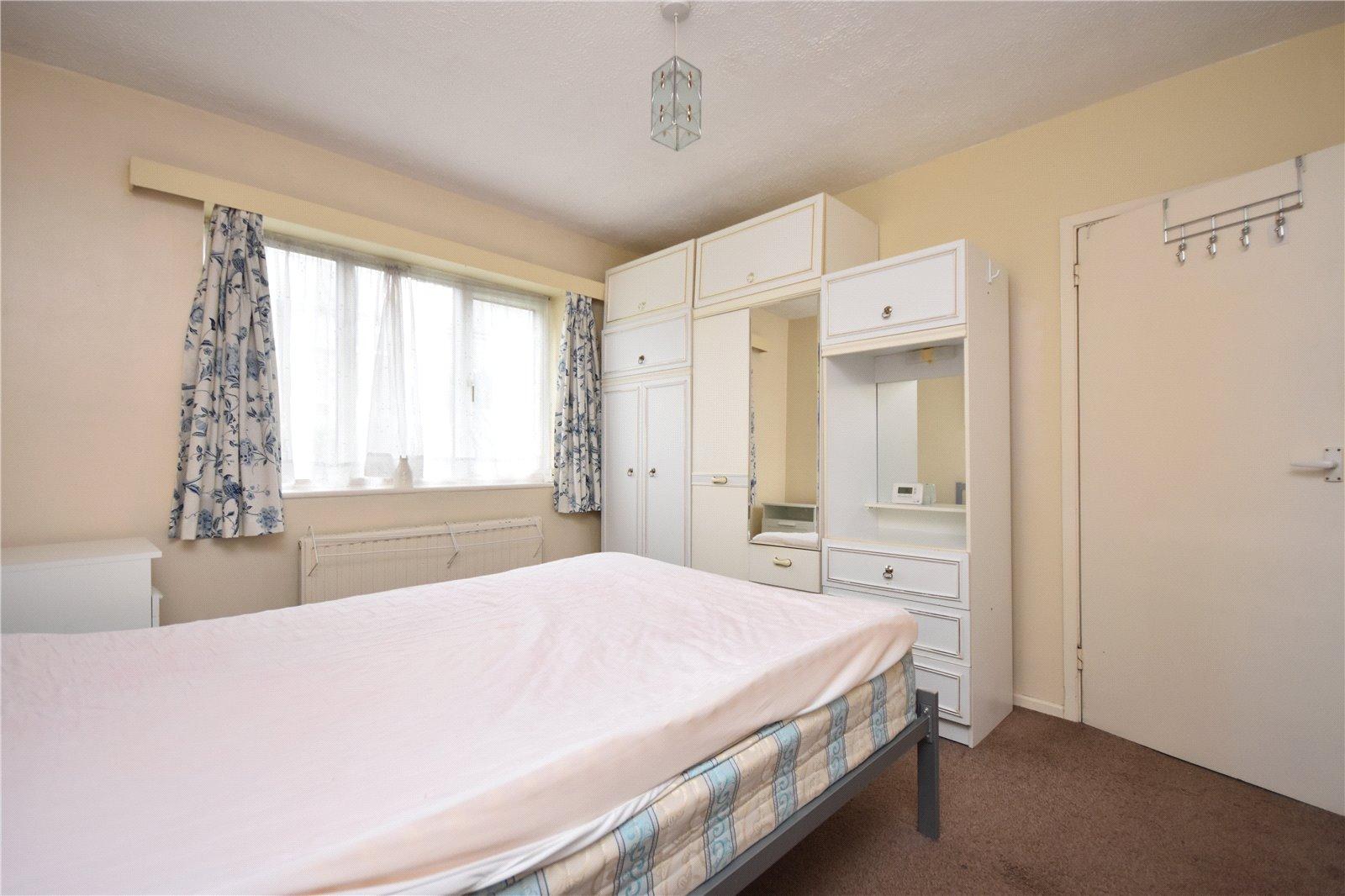 2 bedroom Ground Floor Flat to rent - Martyn Gerrard