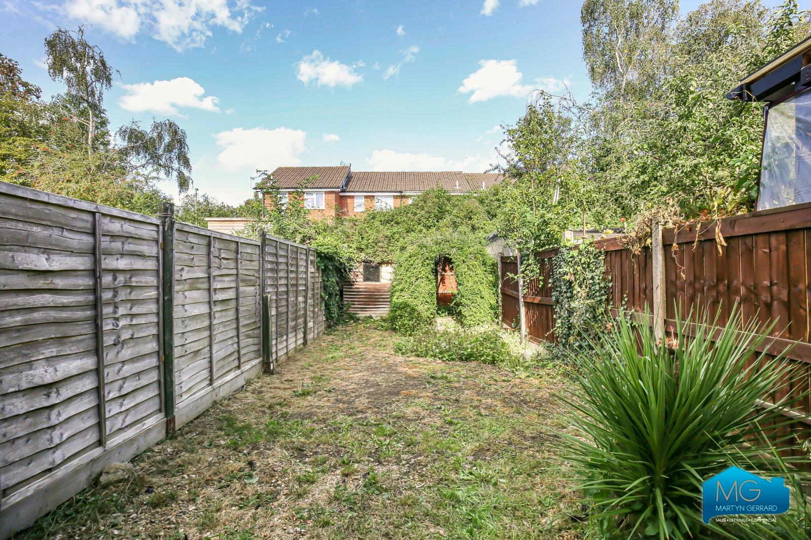 2 bedroom Terraced House to rent - Martyn Gerrard