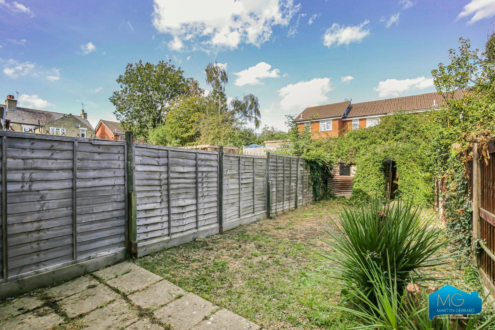 2 bedroom Terraced House to rent - Martyn Gerrard