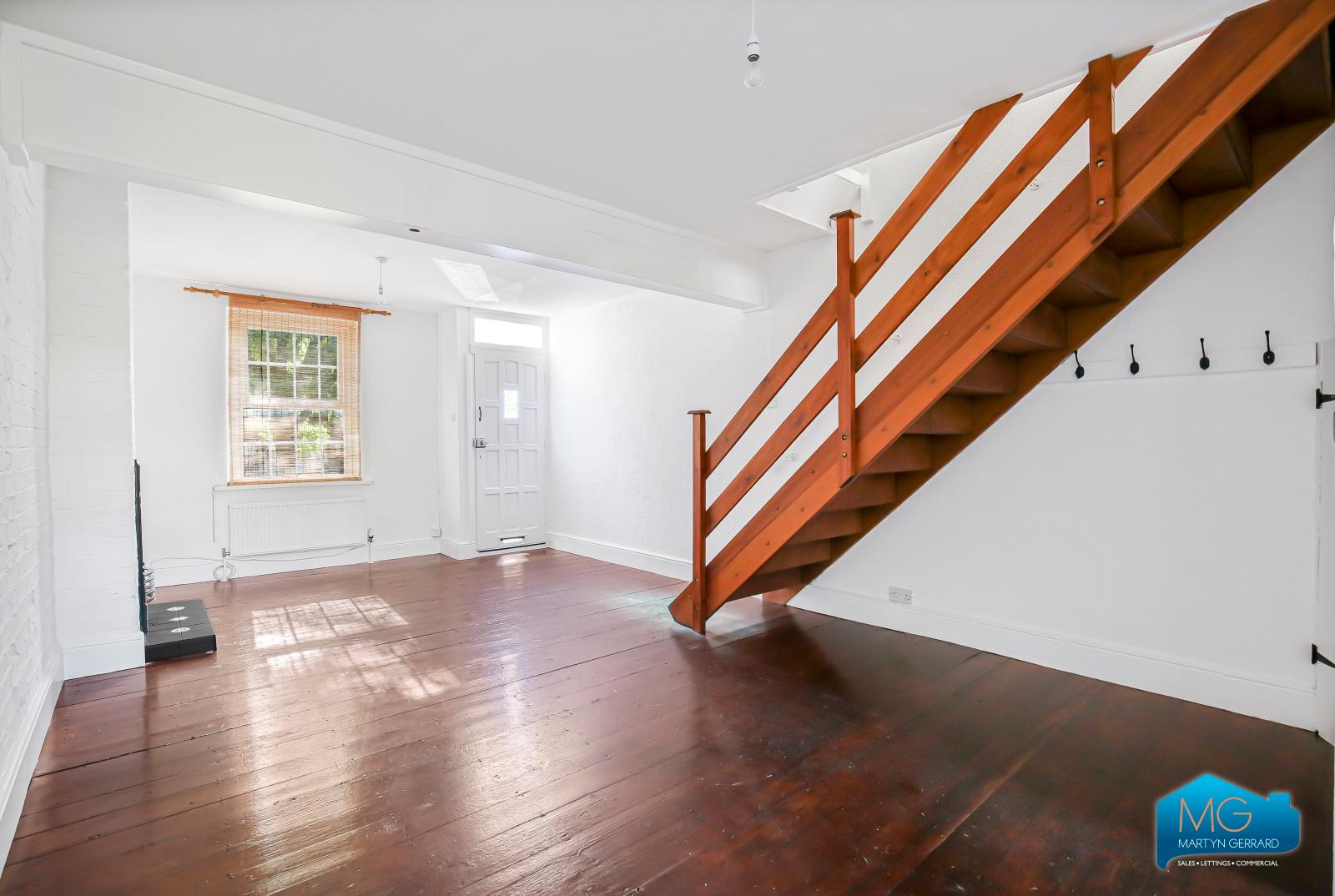 2 bedroom Terraced House to rent - Martyn Gerrard