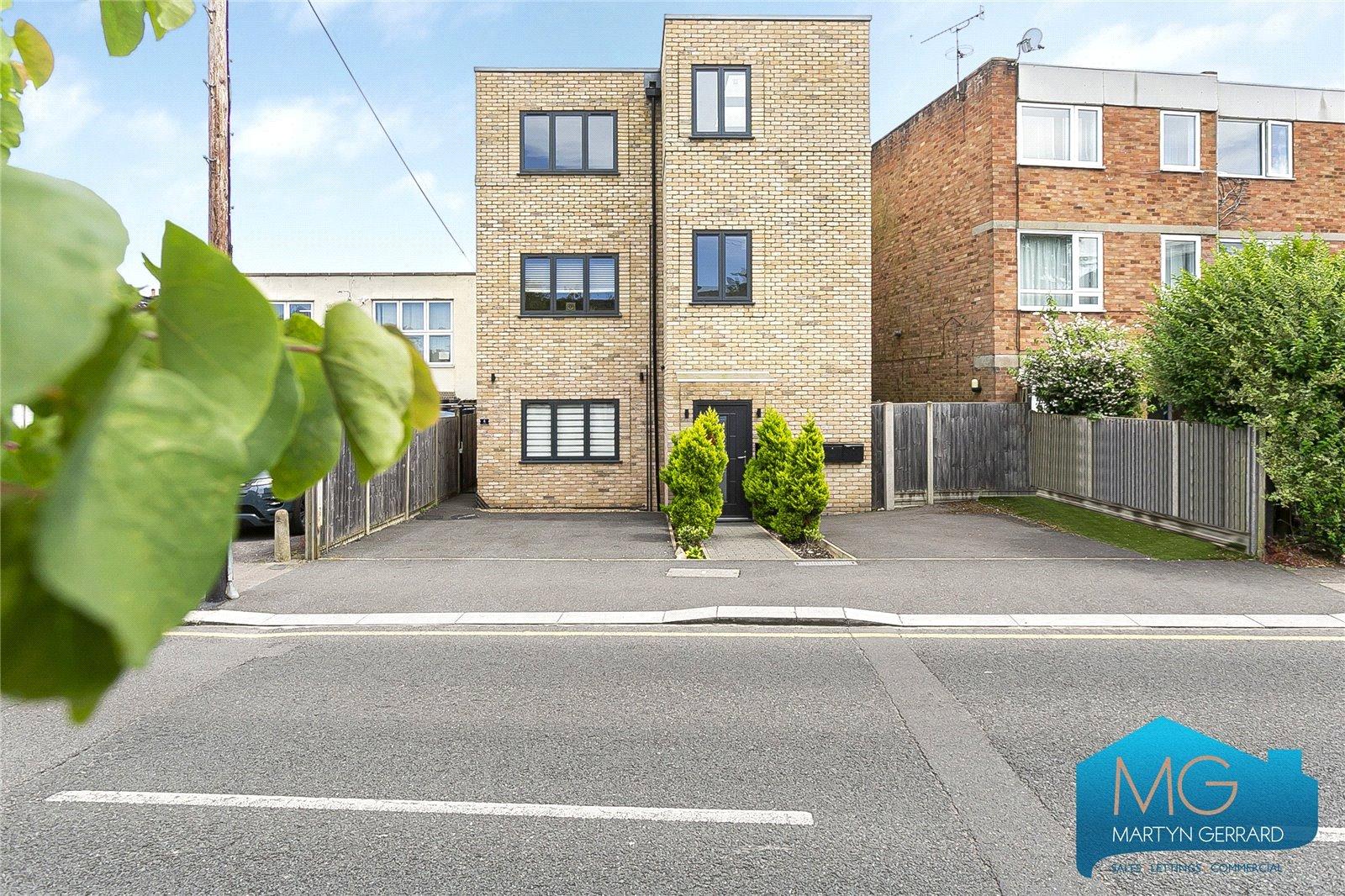 2 bedroom Apartment to rent - Martyn Gerrard