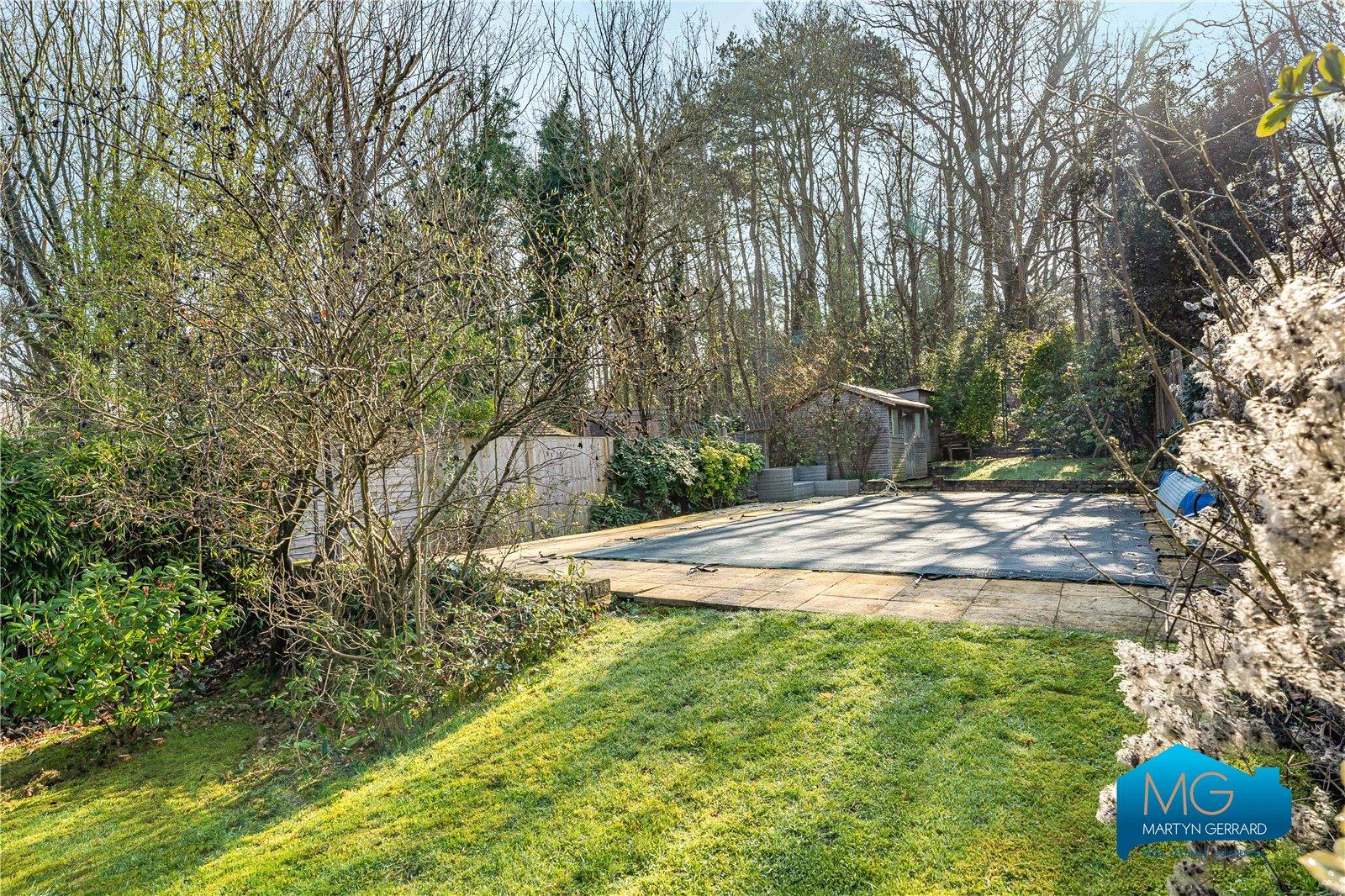 5 bedroom Semi-Detached House to rent - Martyn Gerrard