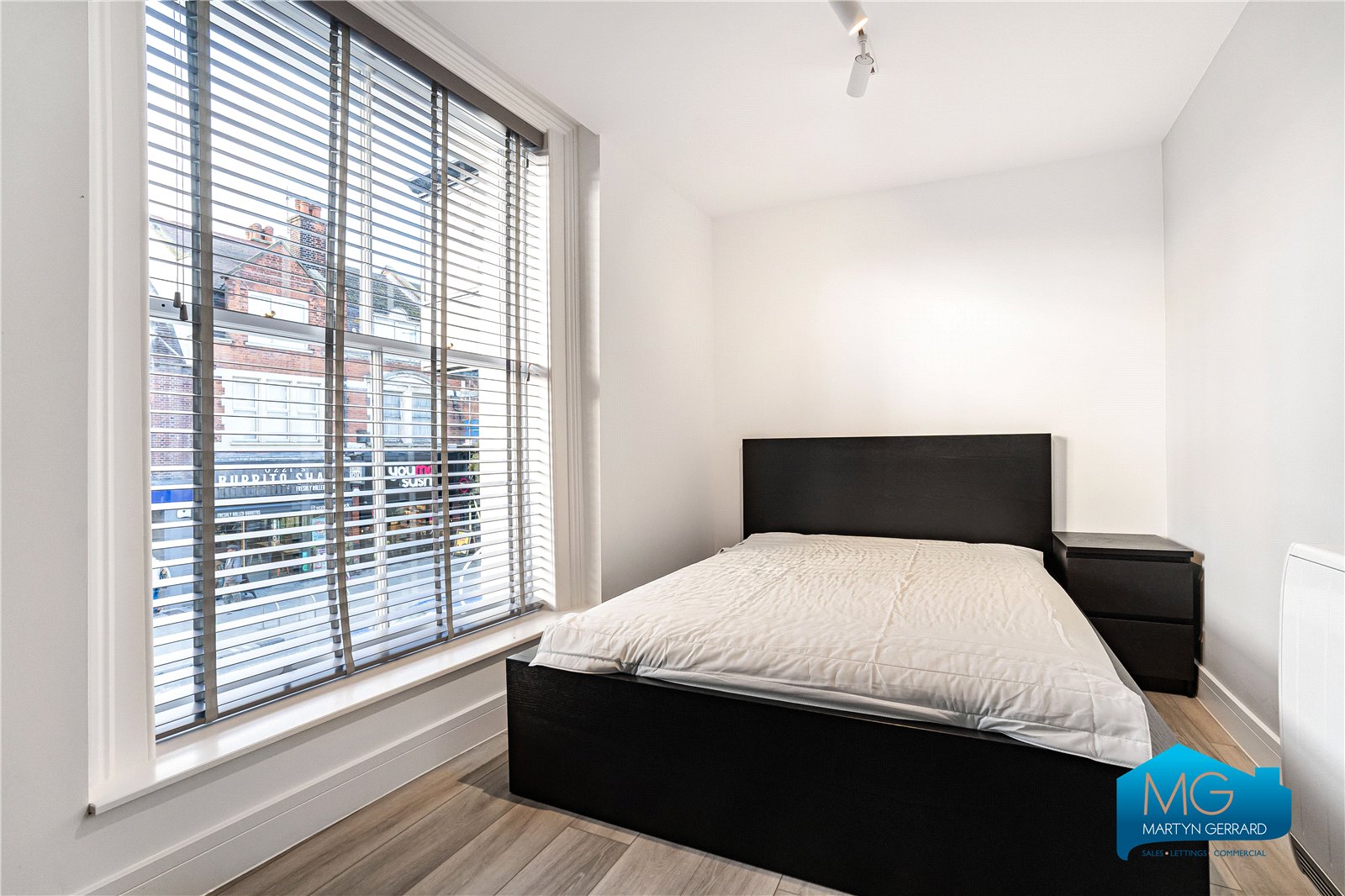 1 bedroom Apartment to rent - Martyn Gerrard