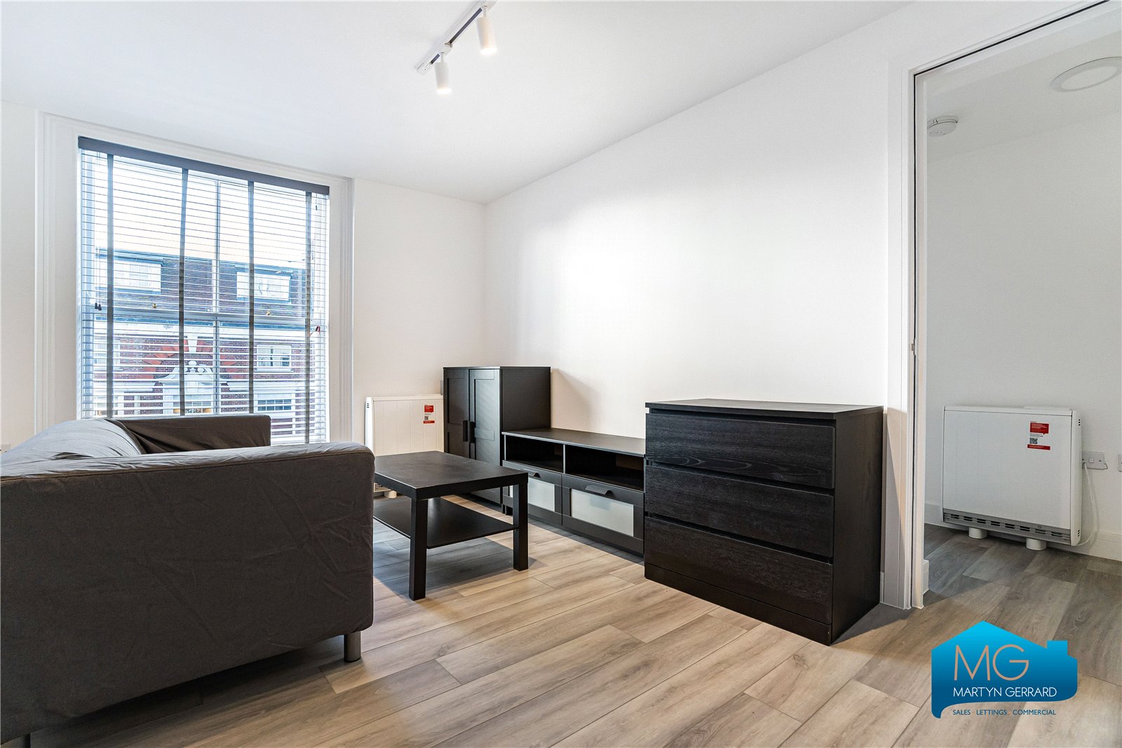 1 bedroom Apartment to rent - Martyn Gerrard