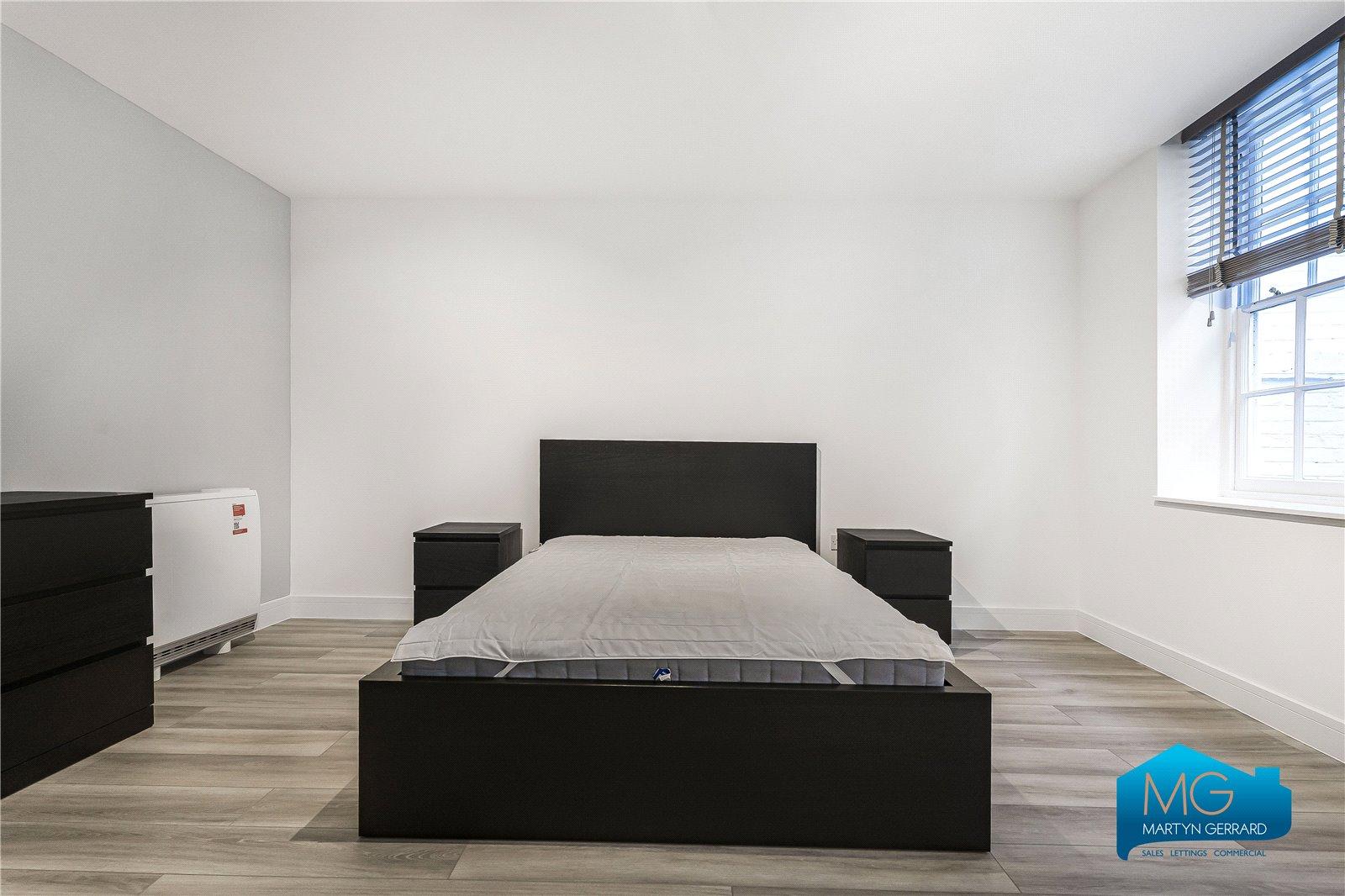 1 bedroom Apartment to rent - Martyn Gerrard