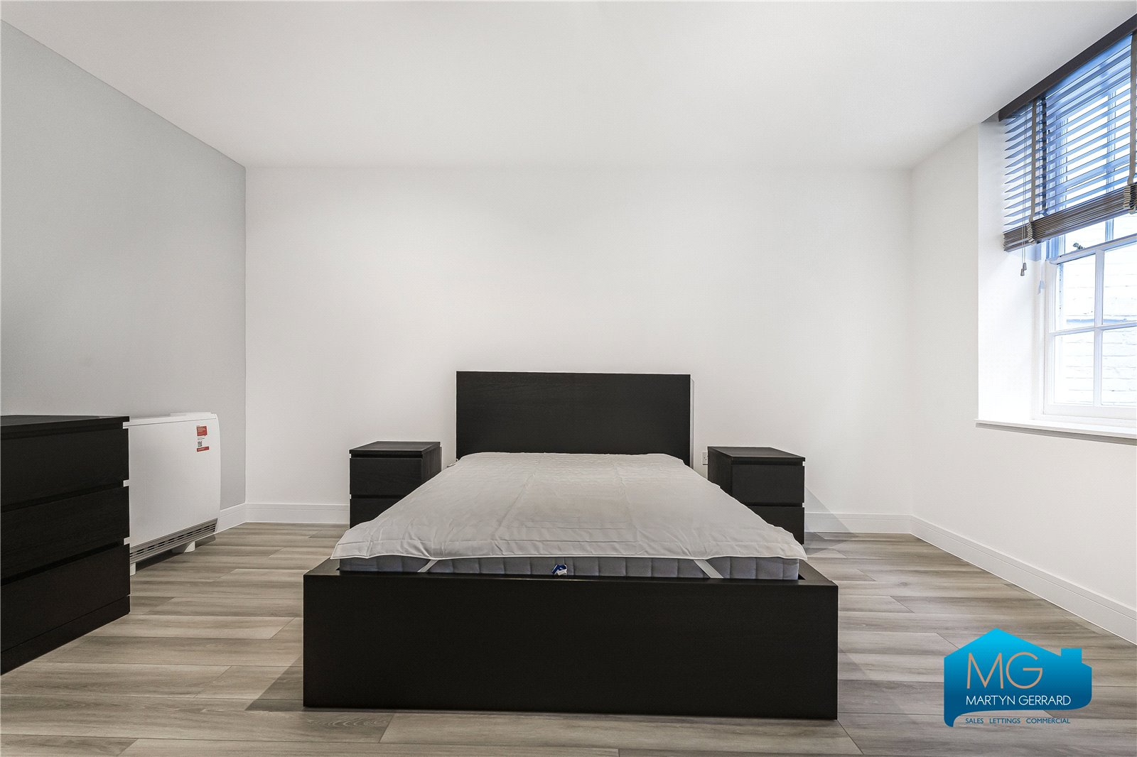 1 bedroom Apartment to rent - Martyn Gerrard