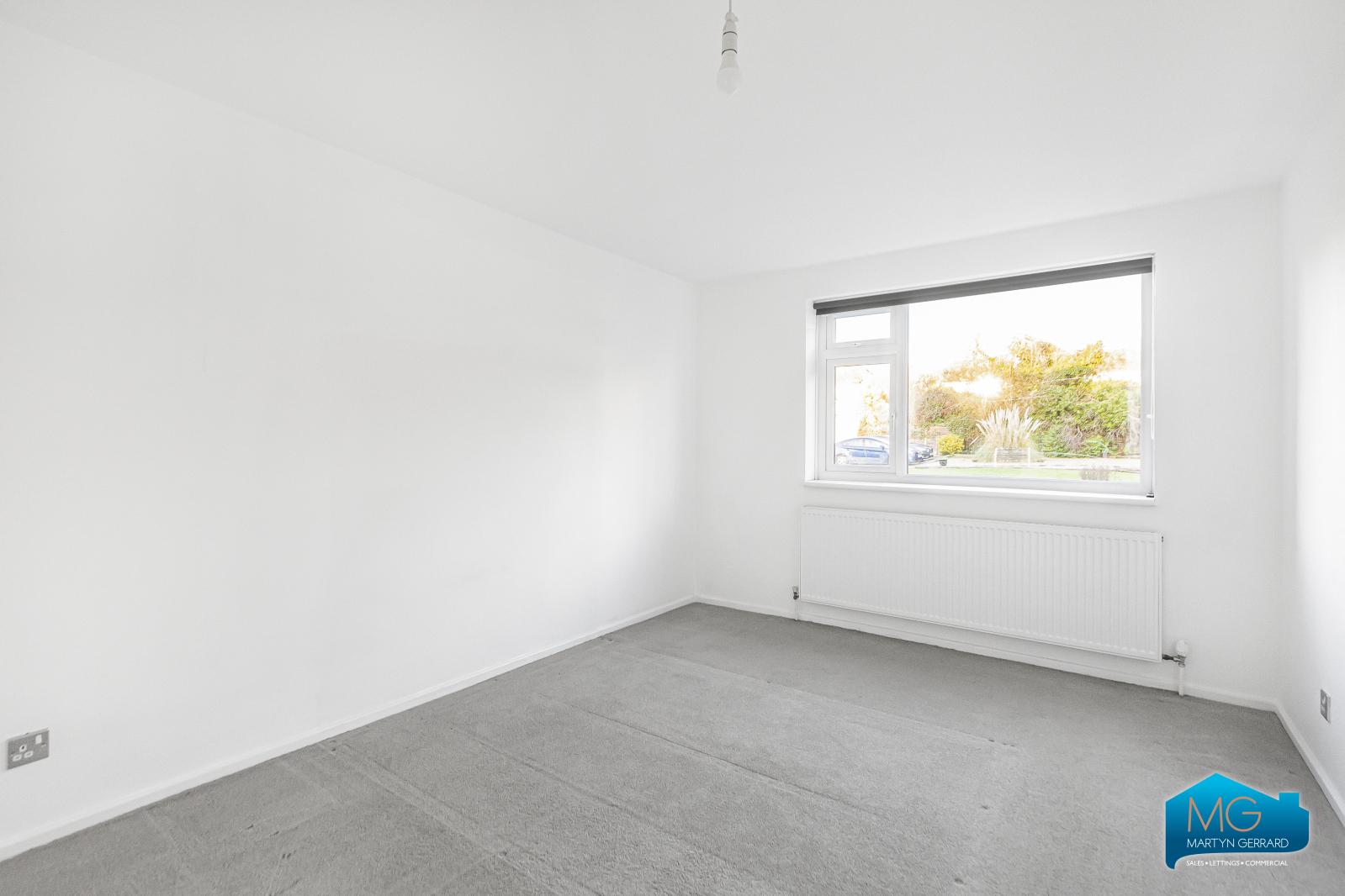 2 bedroom Apartment to rent - Martyn Gerrard