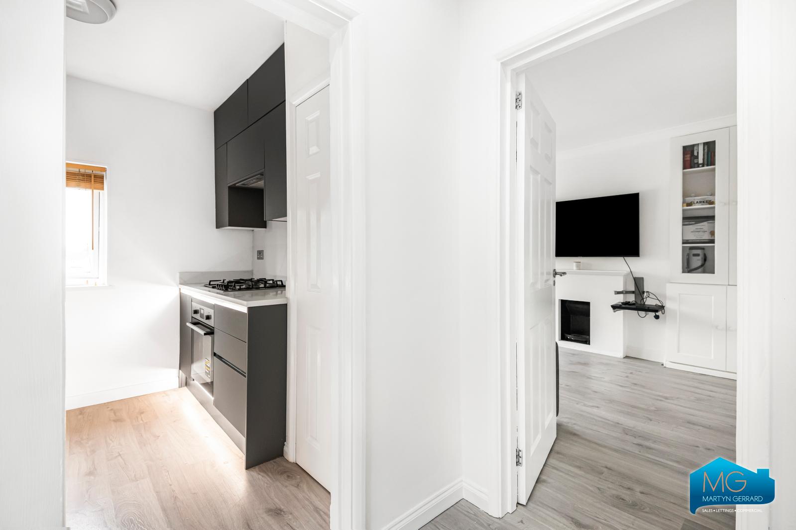 1 bedroom Maisonette to rent - Martyn Gerrard