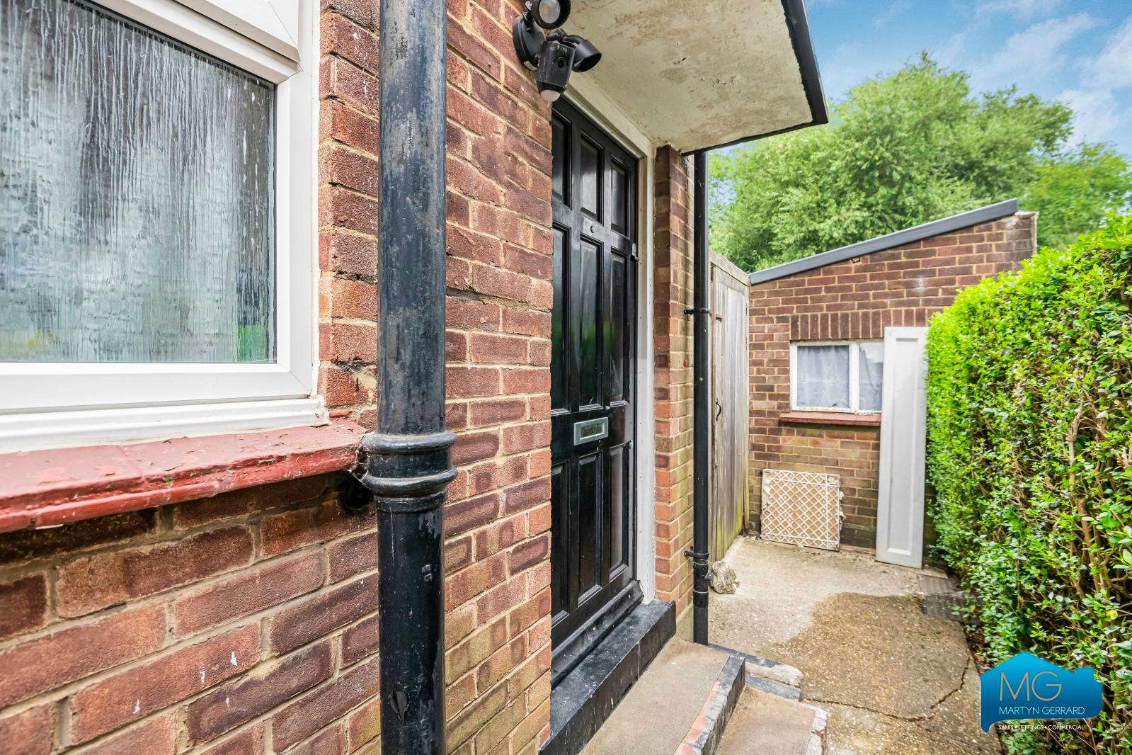 1 bedroom Maisonette to rent - Martyn Gerrard
