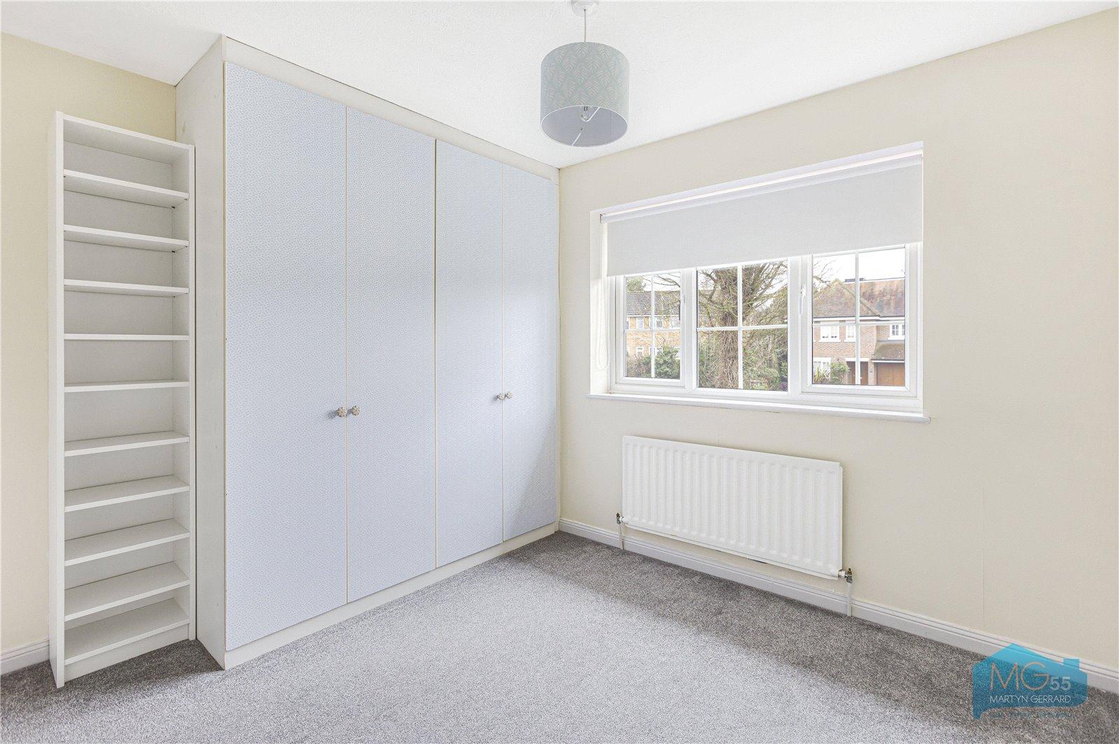 4 bedroom Detached House to rent - Martyn Gerrard
