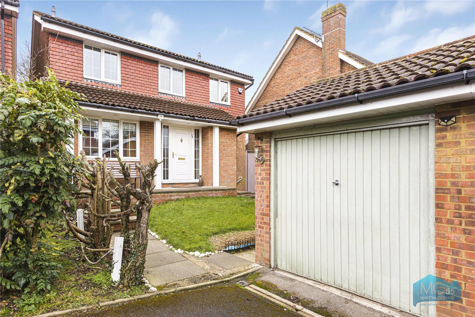 4 bedroom Detached House to rent - Martyn Gerrard