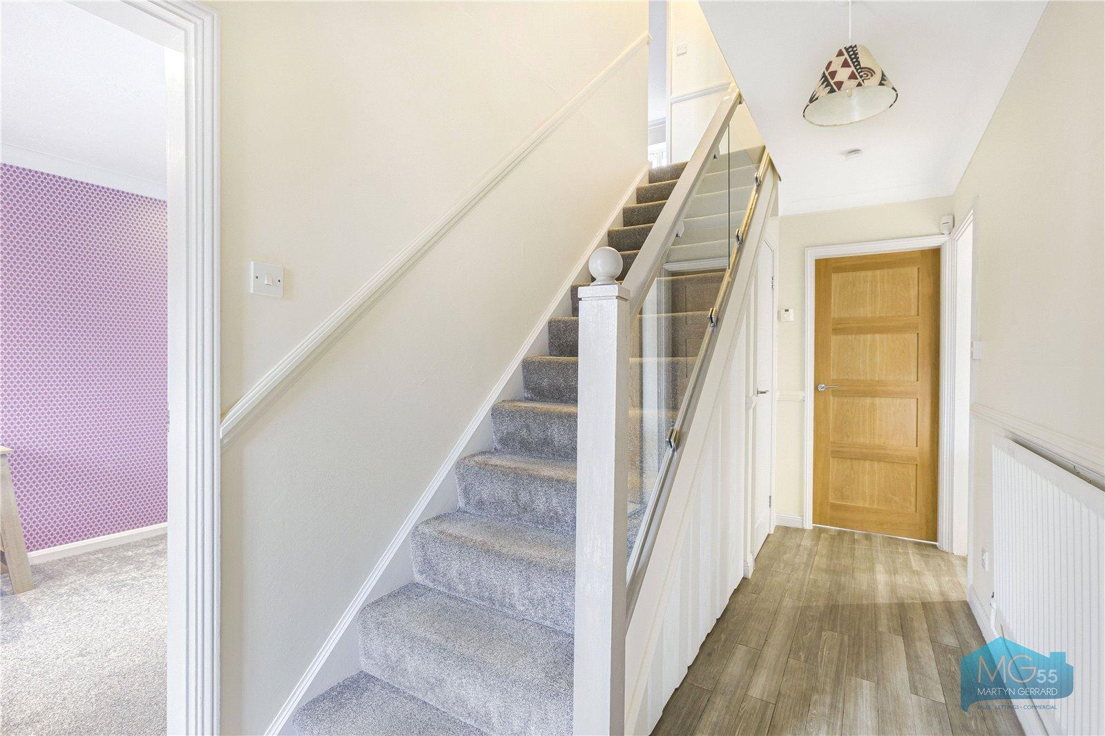 4 bedroom Detached House to rent - Martyn Gerrard