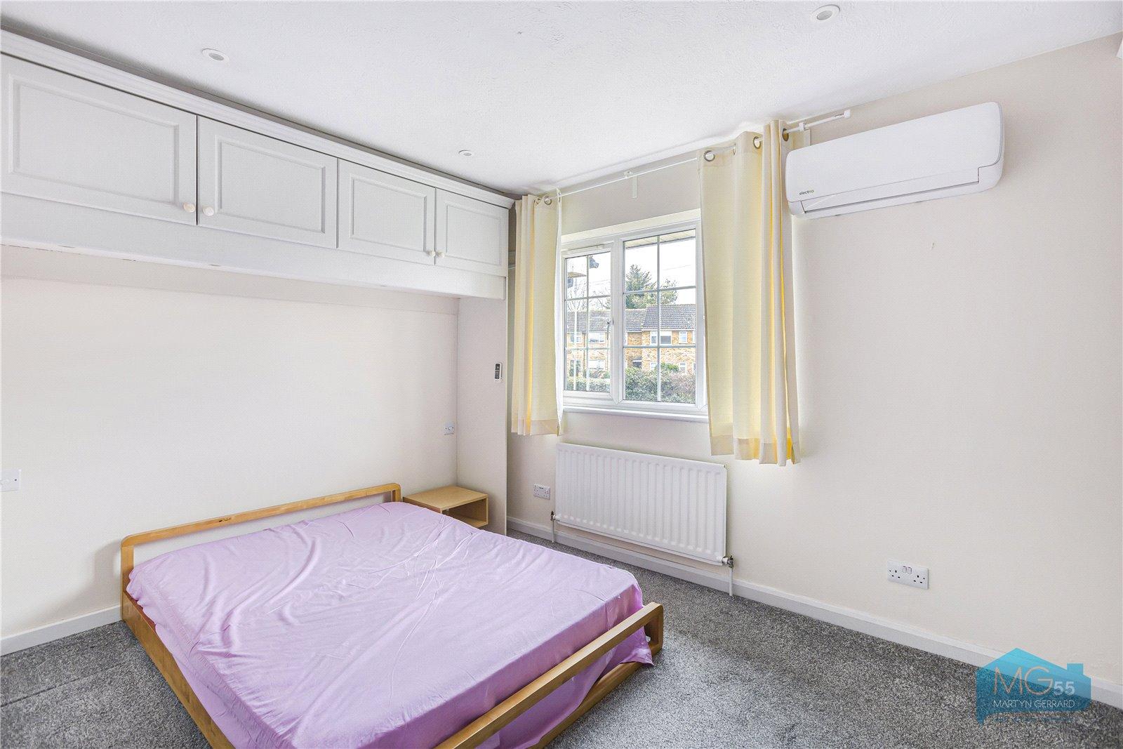 4 bedroom Detached House to rent - Martyn Gerrard