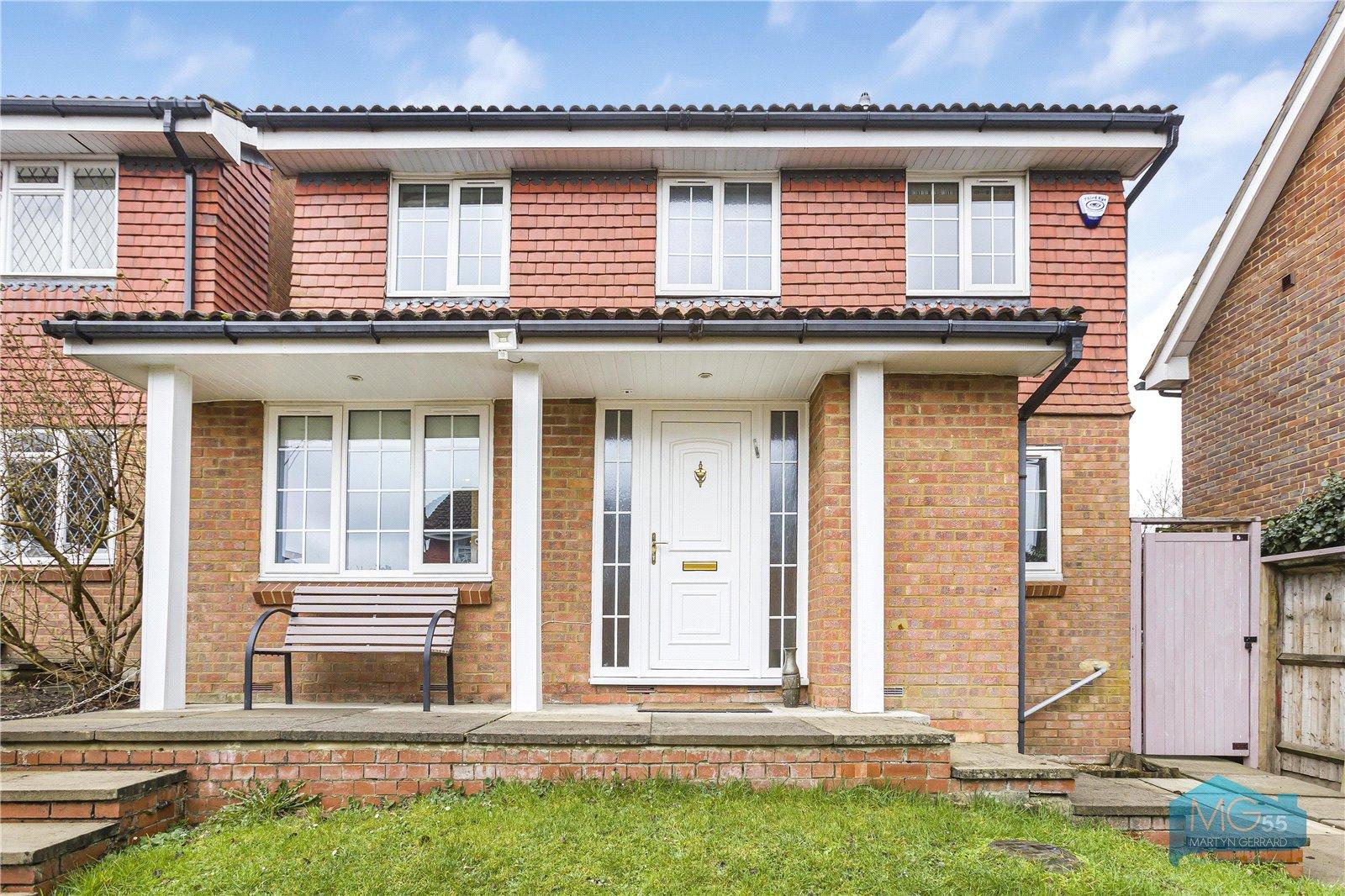4 bedroom Detached House to rent - Martyn Gerrard