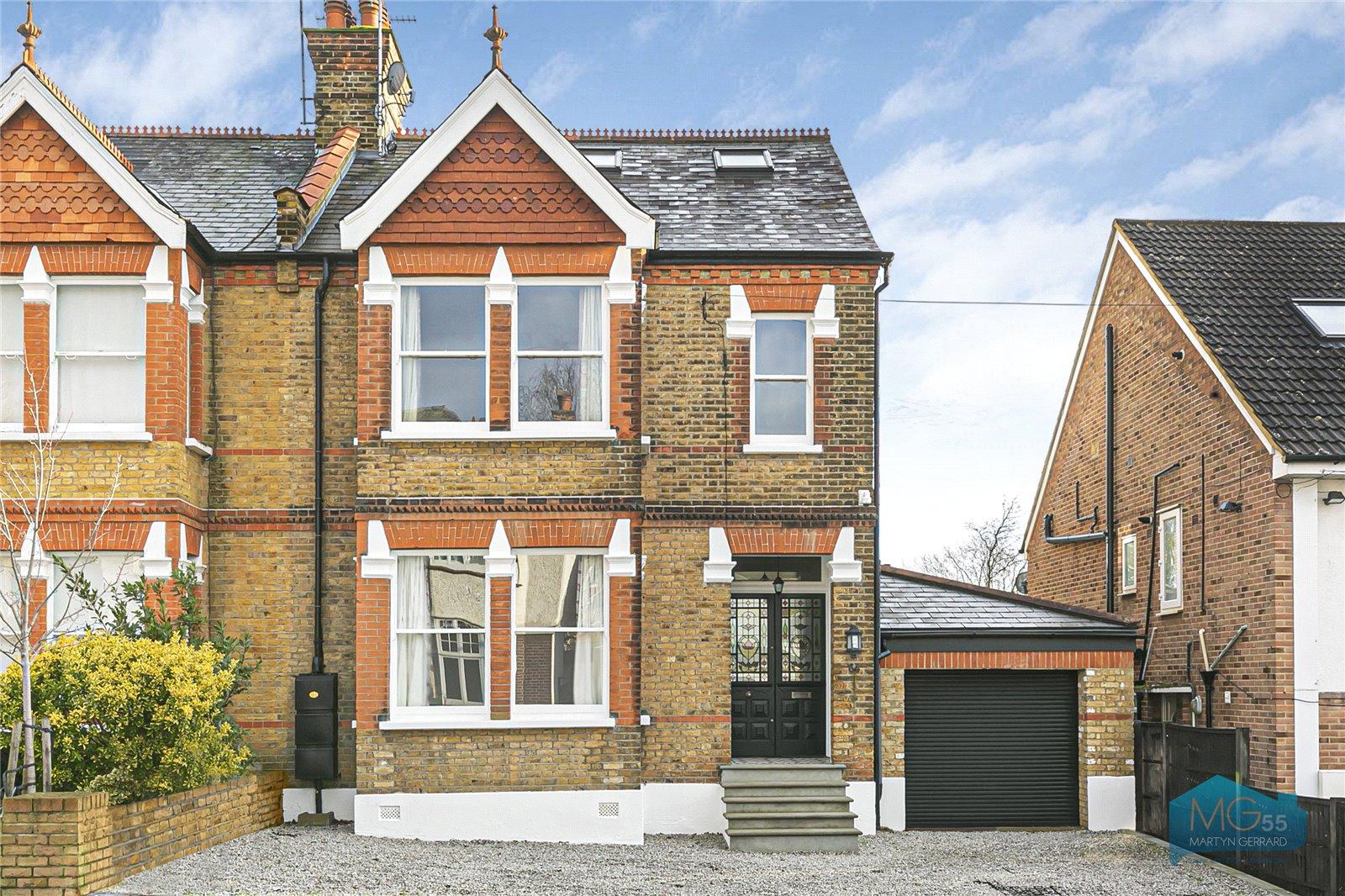 5 bedroom Semi-Detached House to rent - Martyn Gerrard