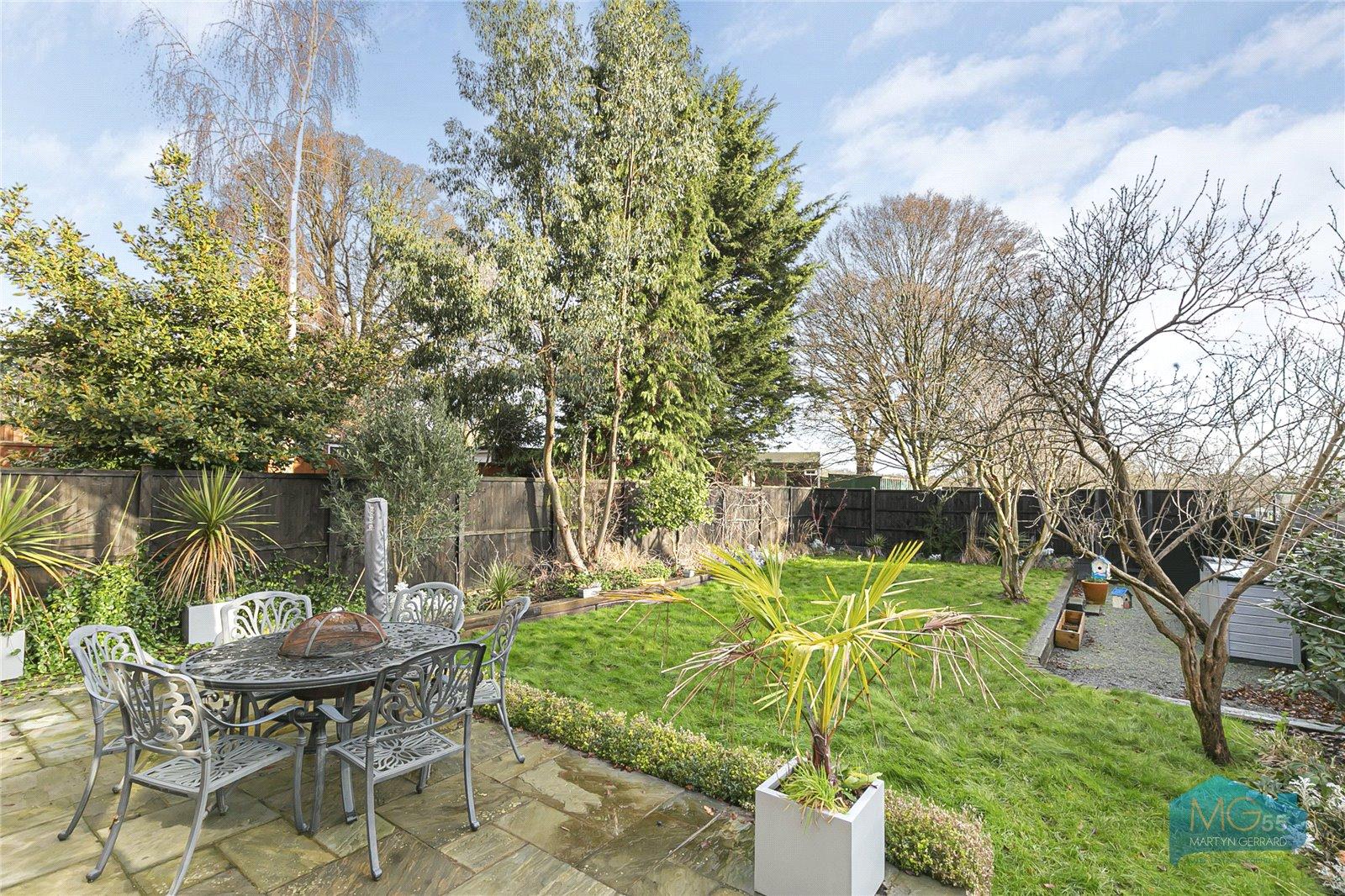 5 bedroom Semi-Detached House to rent - Martyn Gerrard