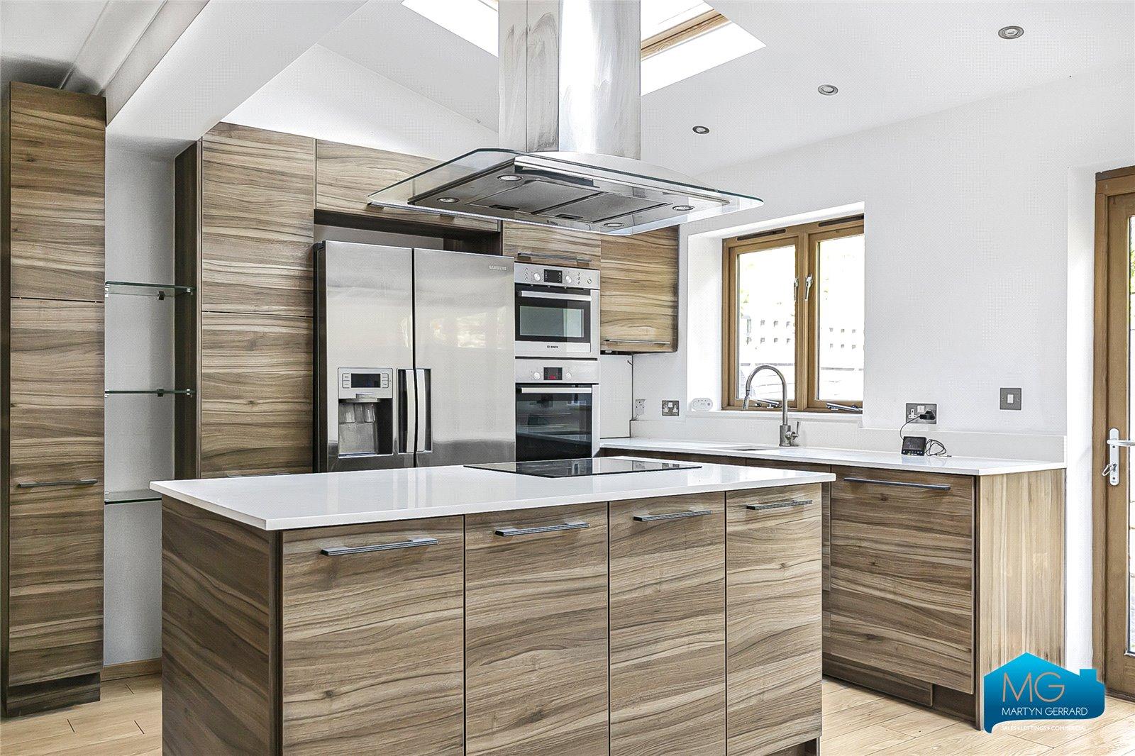 3 bedroom Terraced House to rent - Martyn Gerrard