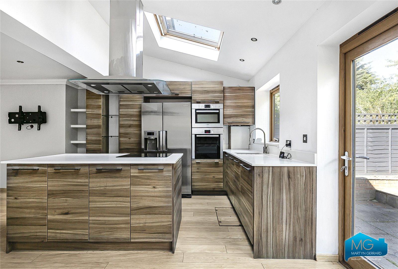 3 bedroom Terraced House to rent - Martyn Gerrard