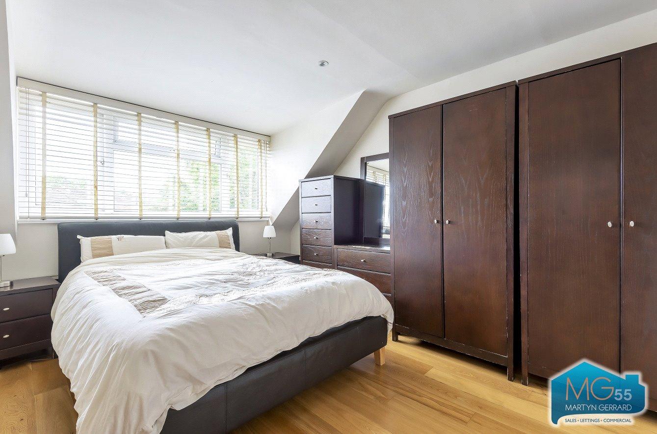 3 bedroom Detached House to rent - Martyn Gerrard