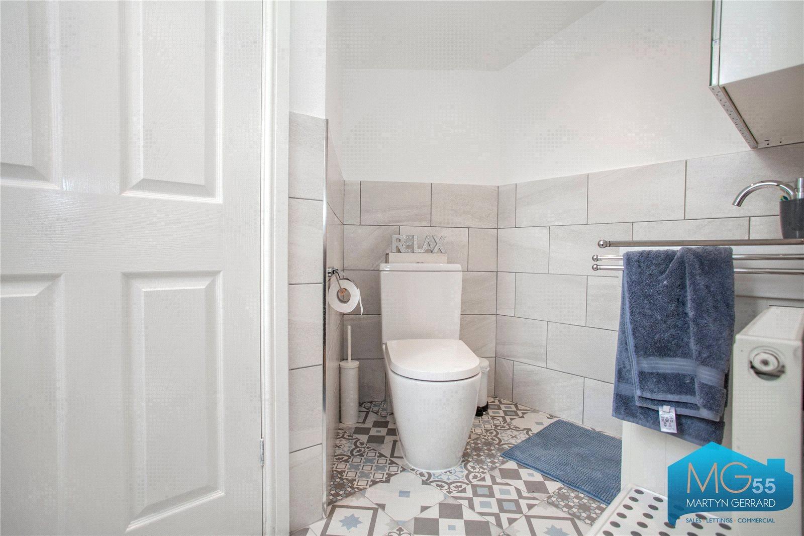 3 bedroom Detached House to rent - Martyn Gerrard